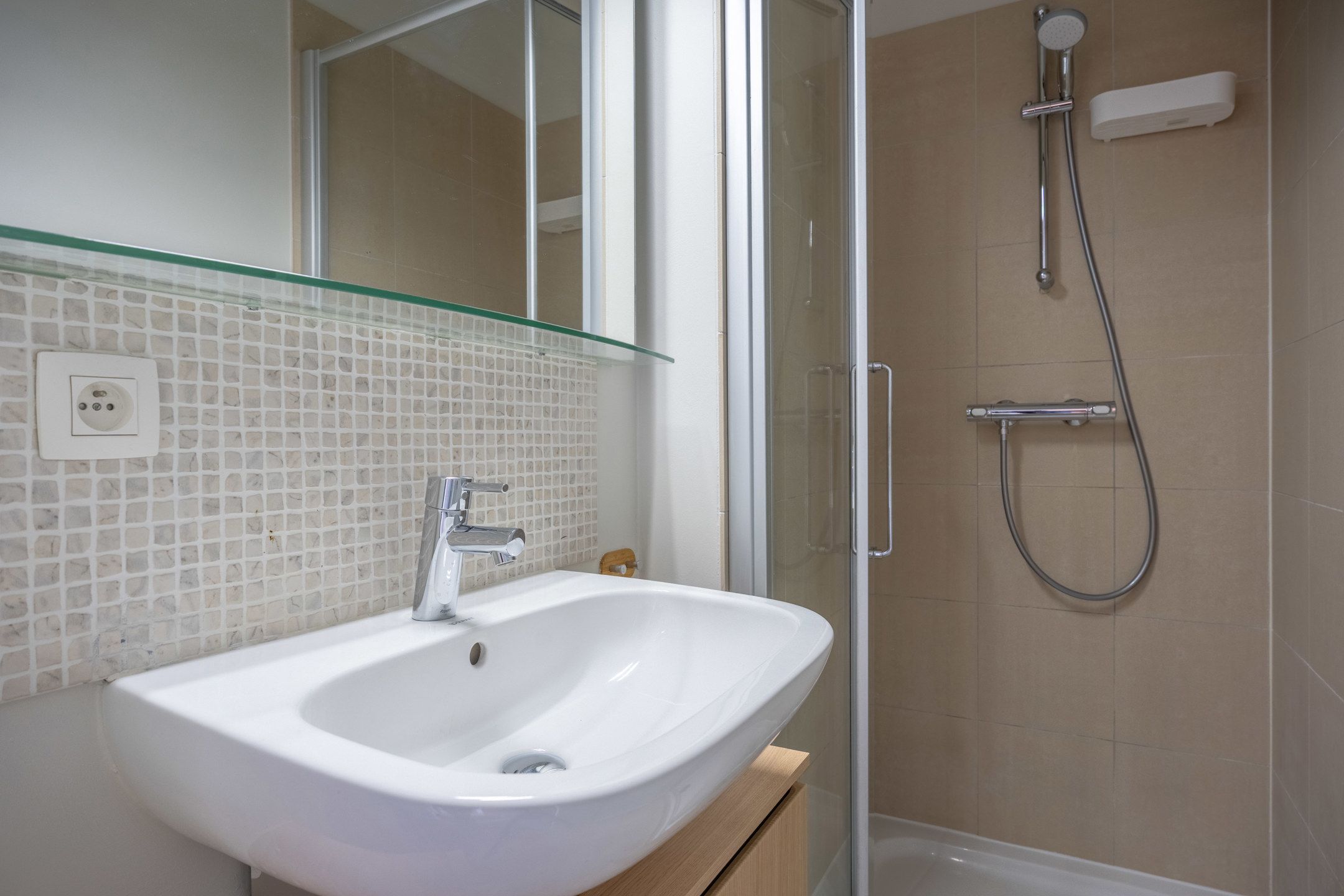 Centraal gelegen app met 2 slaapkamers en terras te Turnhout foto 17