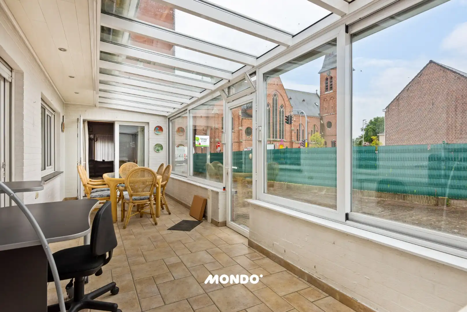 Te renoveren HOB met oprit, garage & potentieel te Opwijk. foto 10