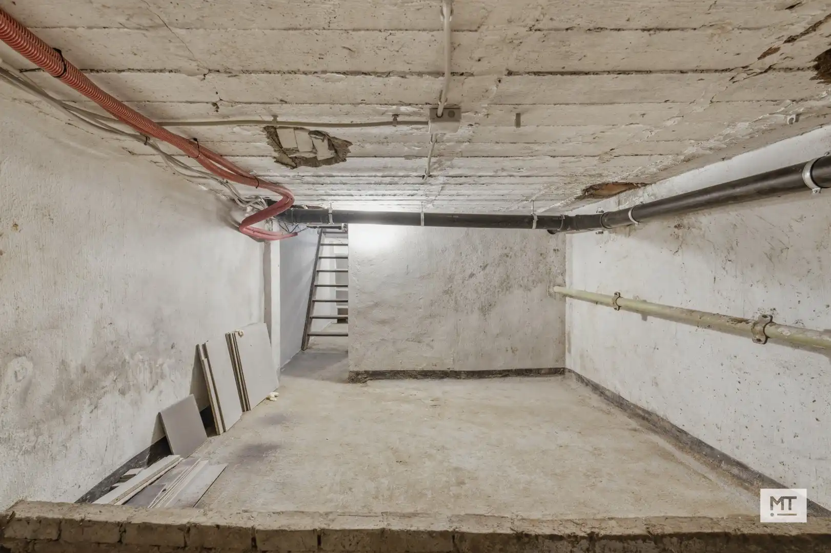 Instapklare woning met 4 slaapkamers, tuin en garage in Zonnebeke foto 20