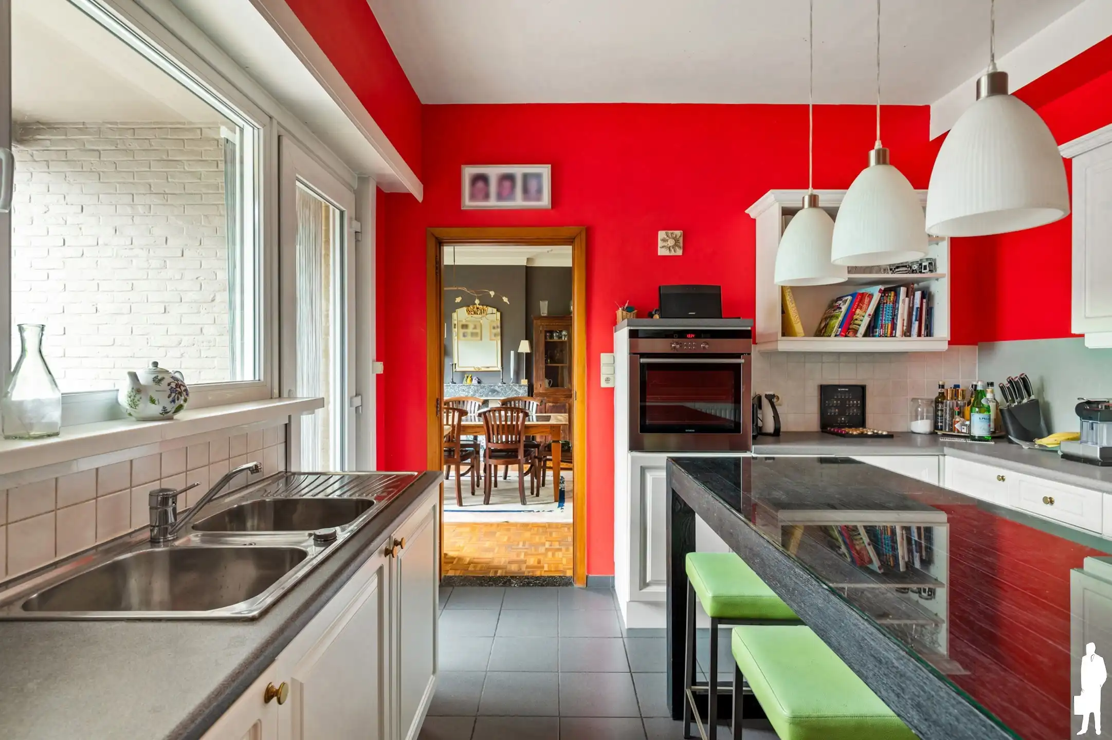 Charmante villa met 4 slpks, 2 badks en tuin met privacy foto 13