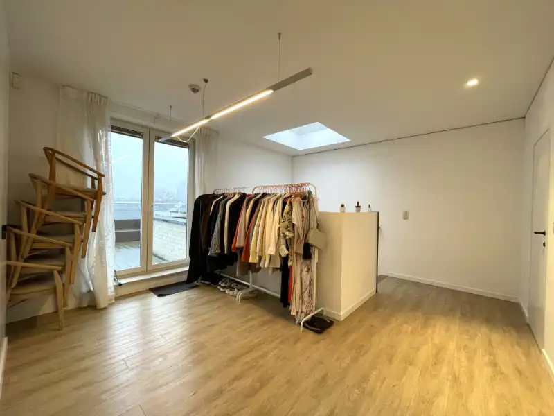 Exclusief en ruim appartement in authentiek gebouw hartje Gent foto 11