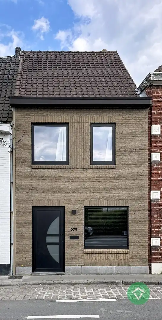 Instapklare woning met 4 slaapkamers en tuin te huur in Roeselare foto 2