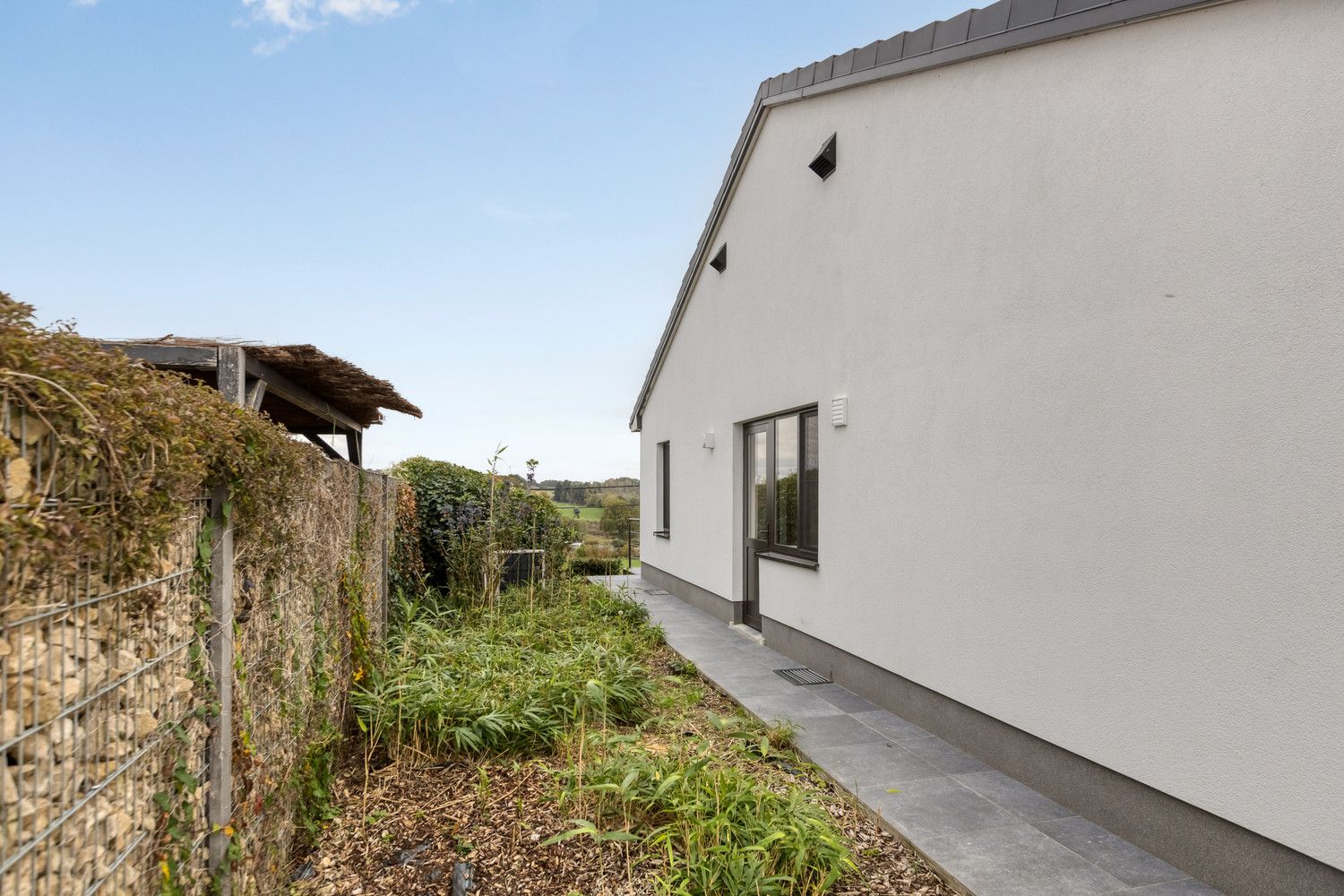 VOLLEDIG VERNIEUWDE OPEN BEBOUWING (OB) MET PRACHTIG UITZICHT EN MODERN COMFORT! foto 32