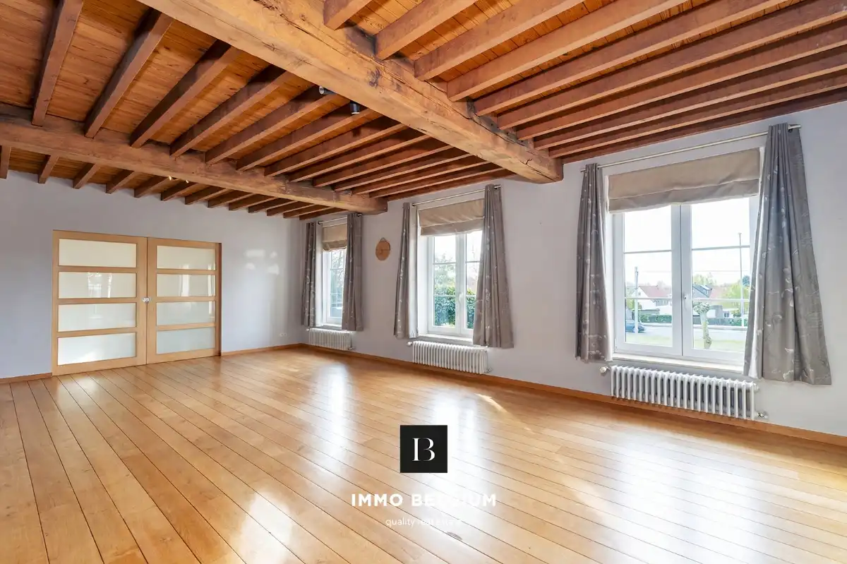 Ruime eigendom in de Concessie met 5 slaapkamers foto 4