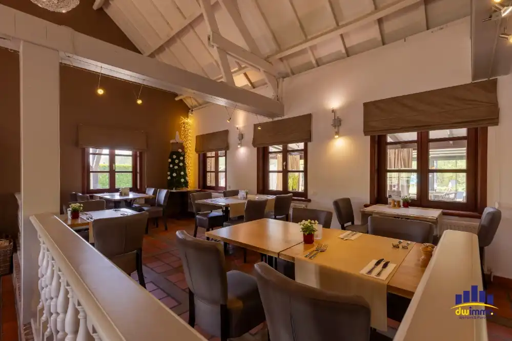 Uniek restaurant met woonst te koop op toplocatie in het groen te Hamme foto 16