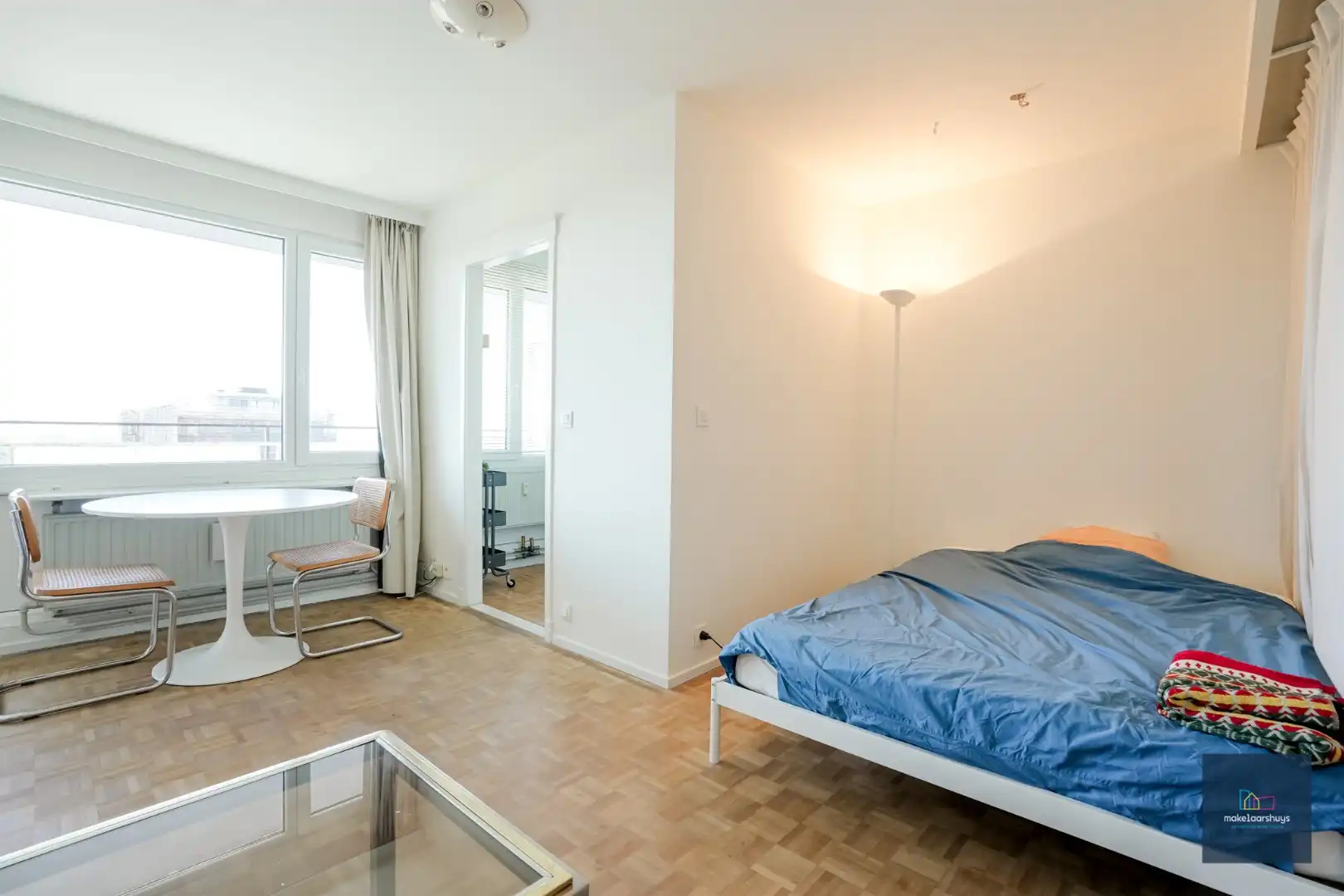 Topper ; instapklare studio met schitterend zicht  foto 5