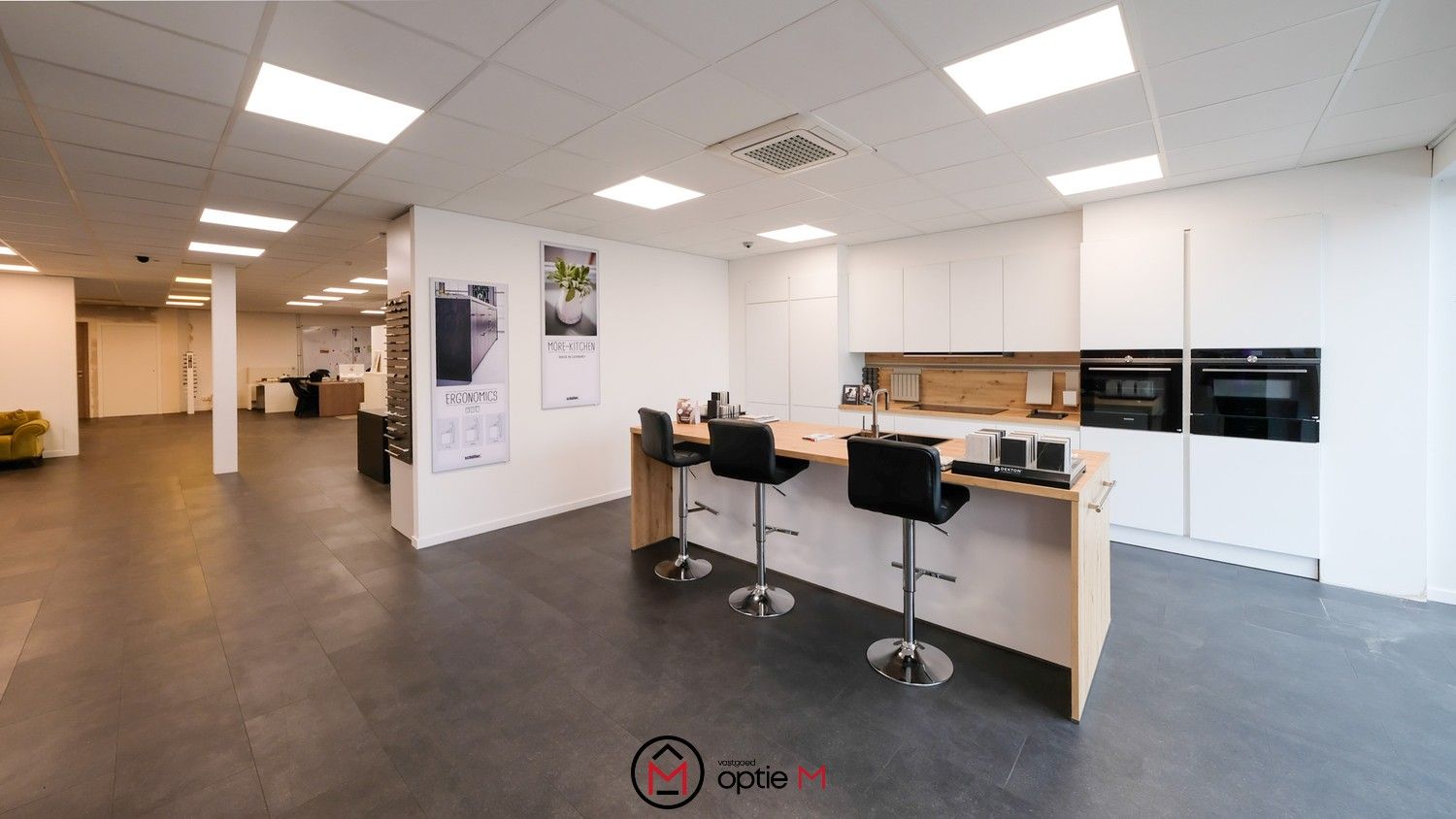 Polyvalente showroom met magazijn te Huur in Paal (Beringen) foto 4