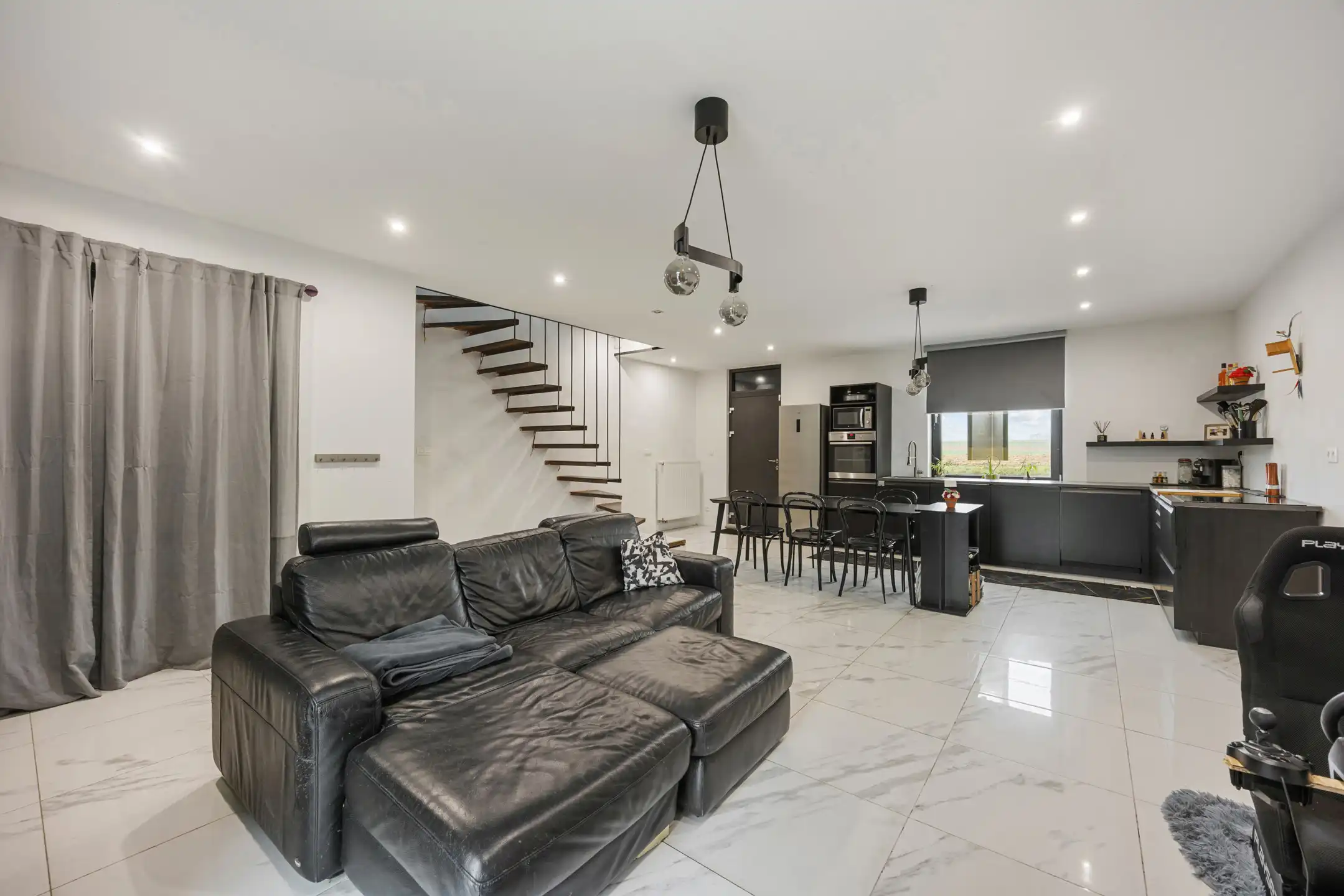 Vrijstaande woning op 8a47ca te Millen foto 4