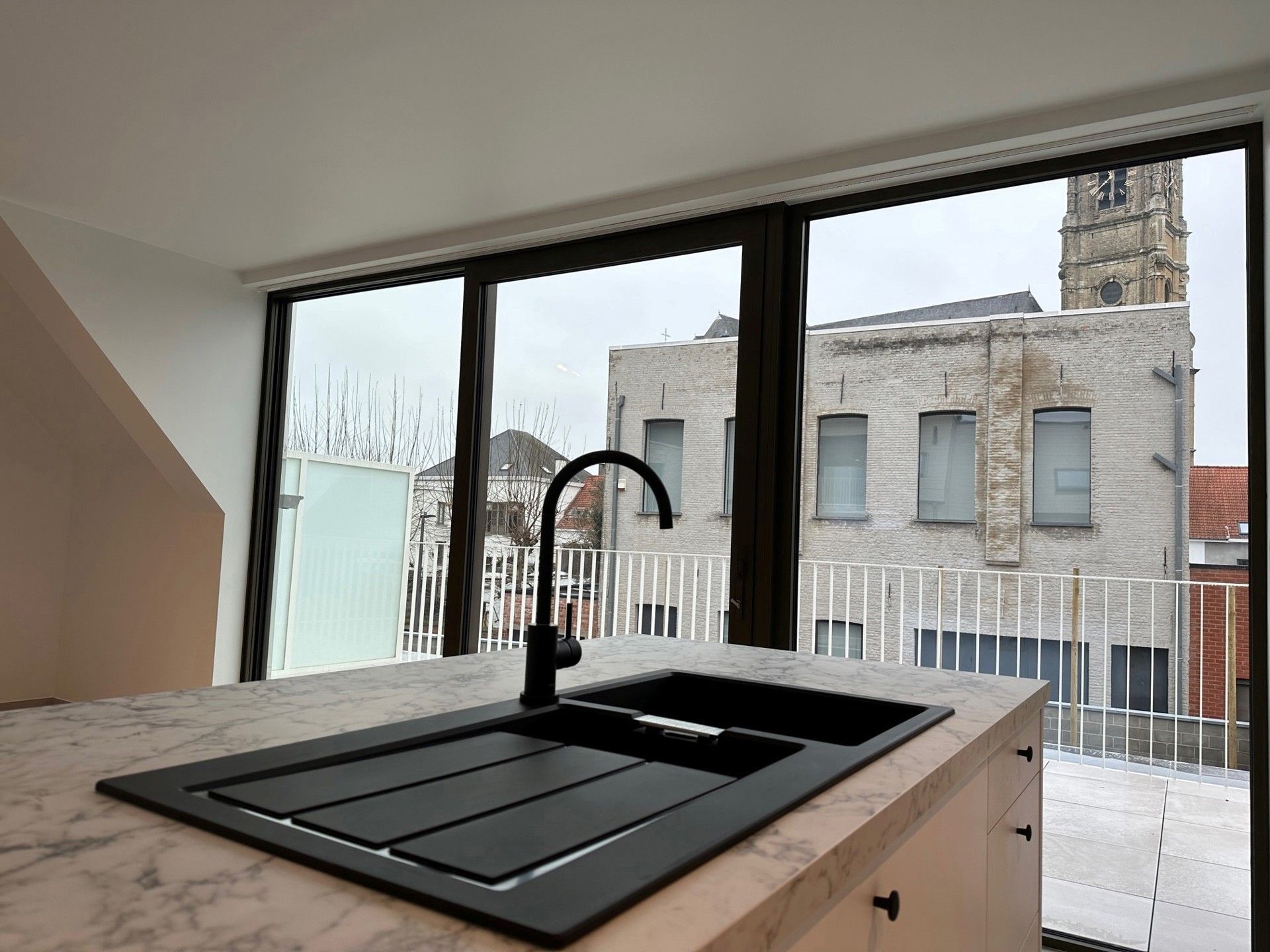 Recent duplexappartement in Grimbergen met groot terras foto 8