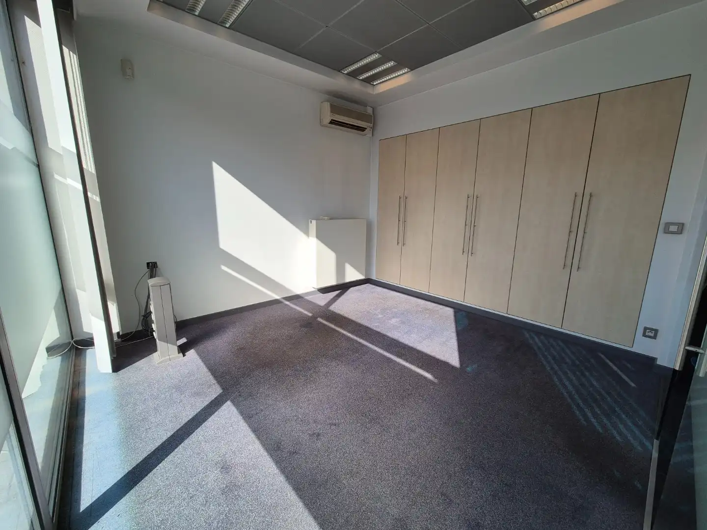 Handelspand op zichtlocatie te Roeselare foto 4