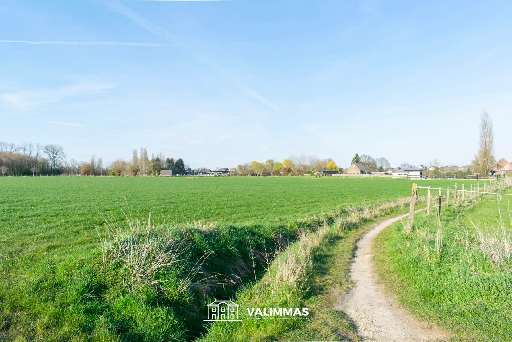 Welgelegen landbouwgrond (akkerland), ±52are. Vrij van pacht foto 5