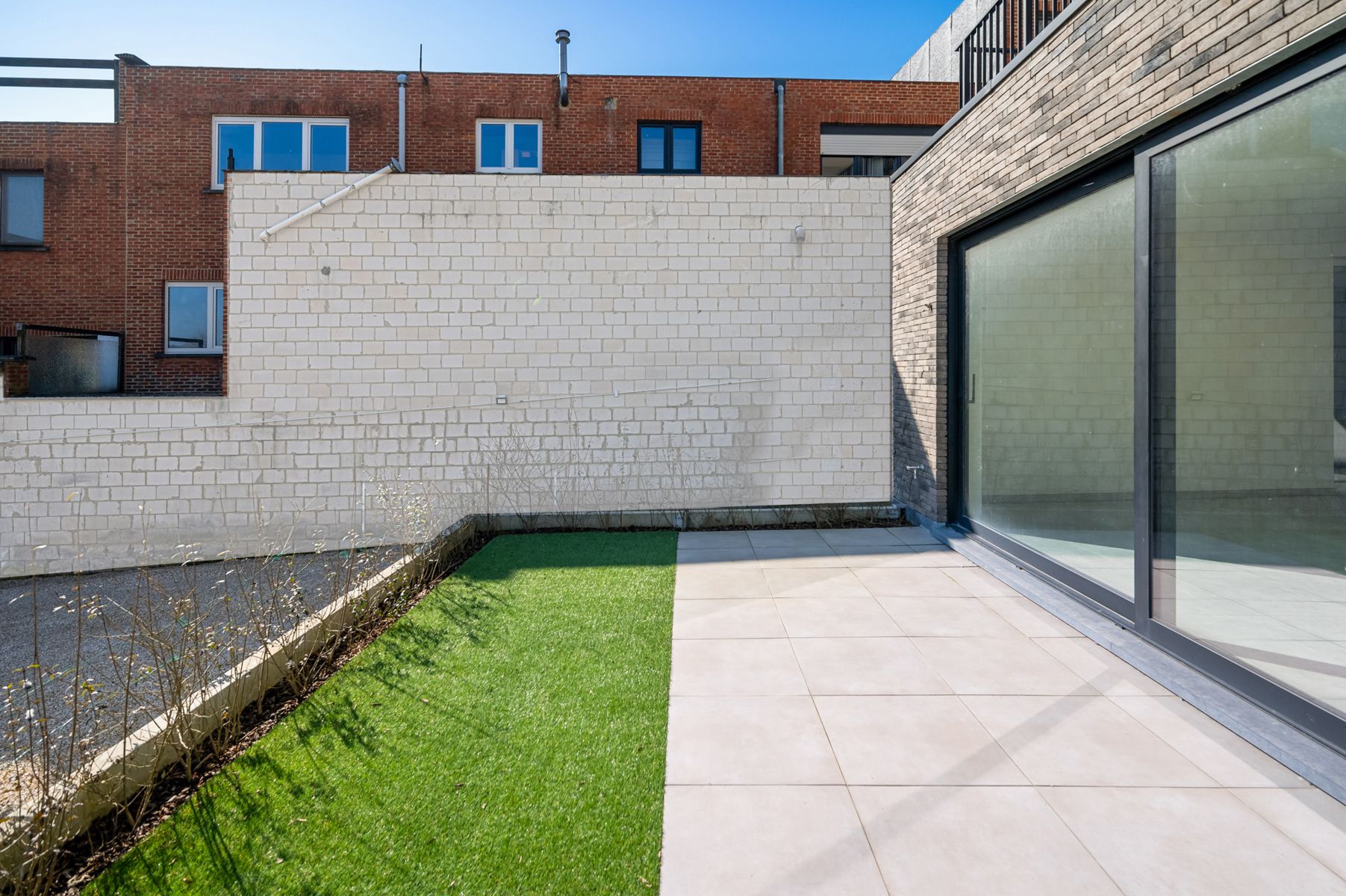 Gelijkvloers appartement met één slaapkamer foto 12