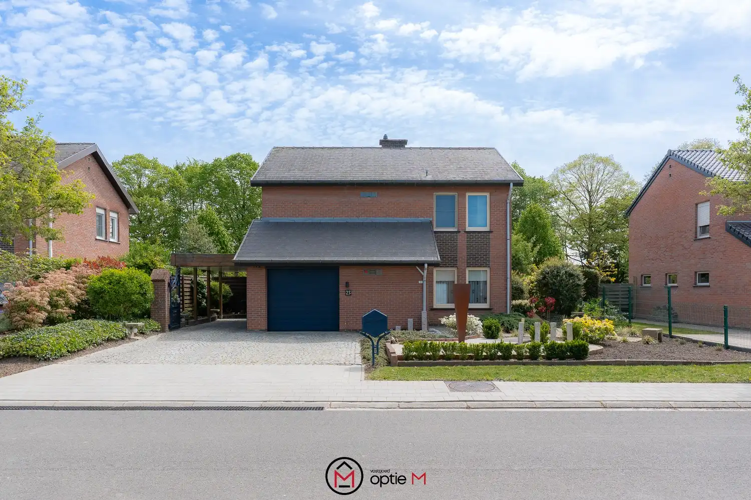 Instapklare woning te koop met mooie tuin in Stevoort foto {{pictureIndex}}
