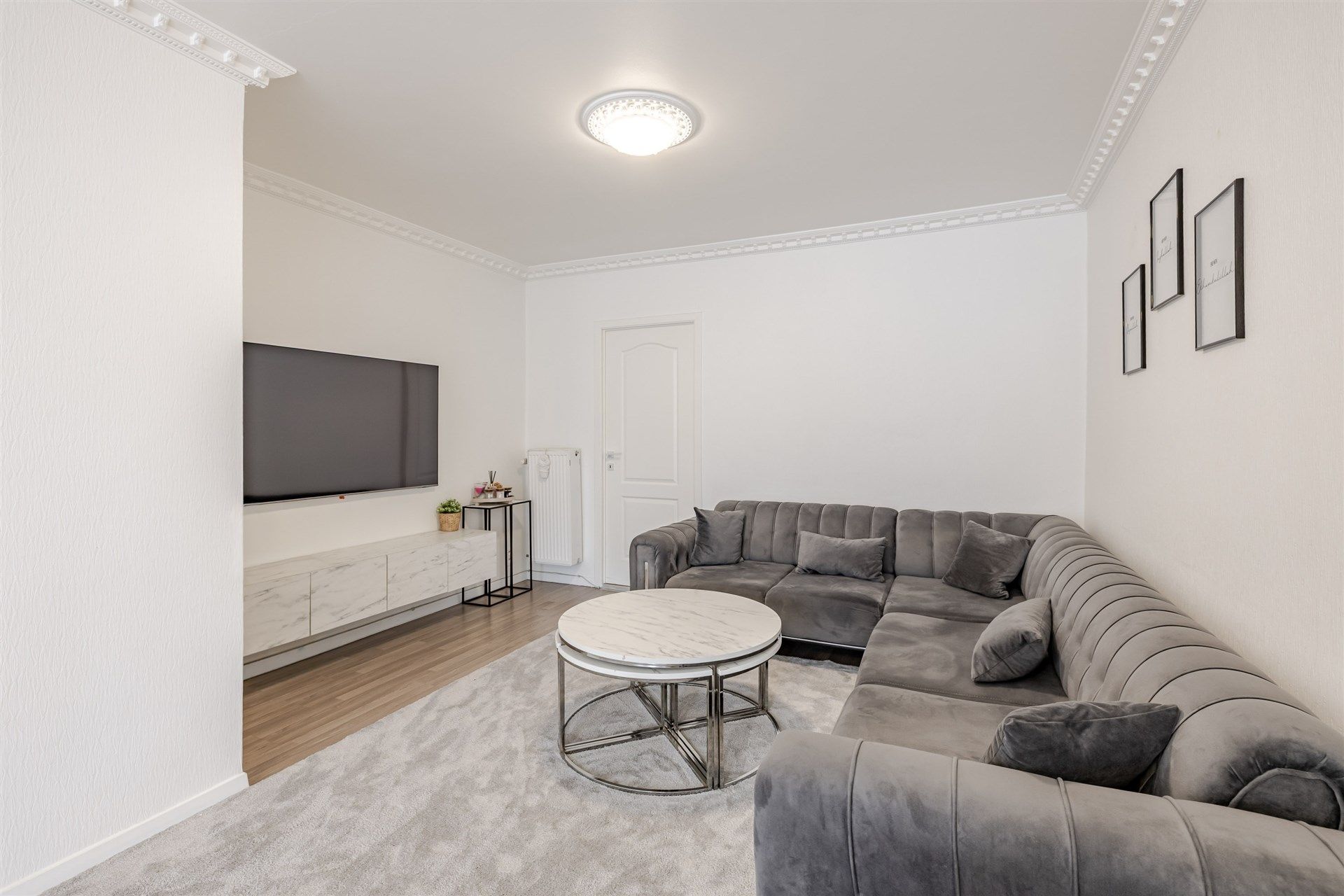 Ruime woning met 4 slks, tuin en garage foto 4