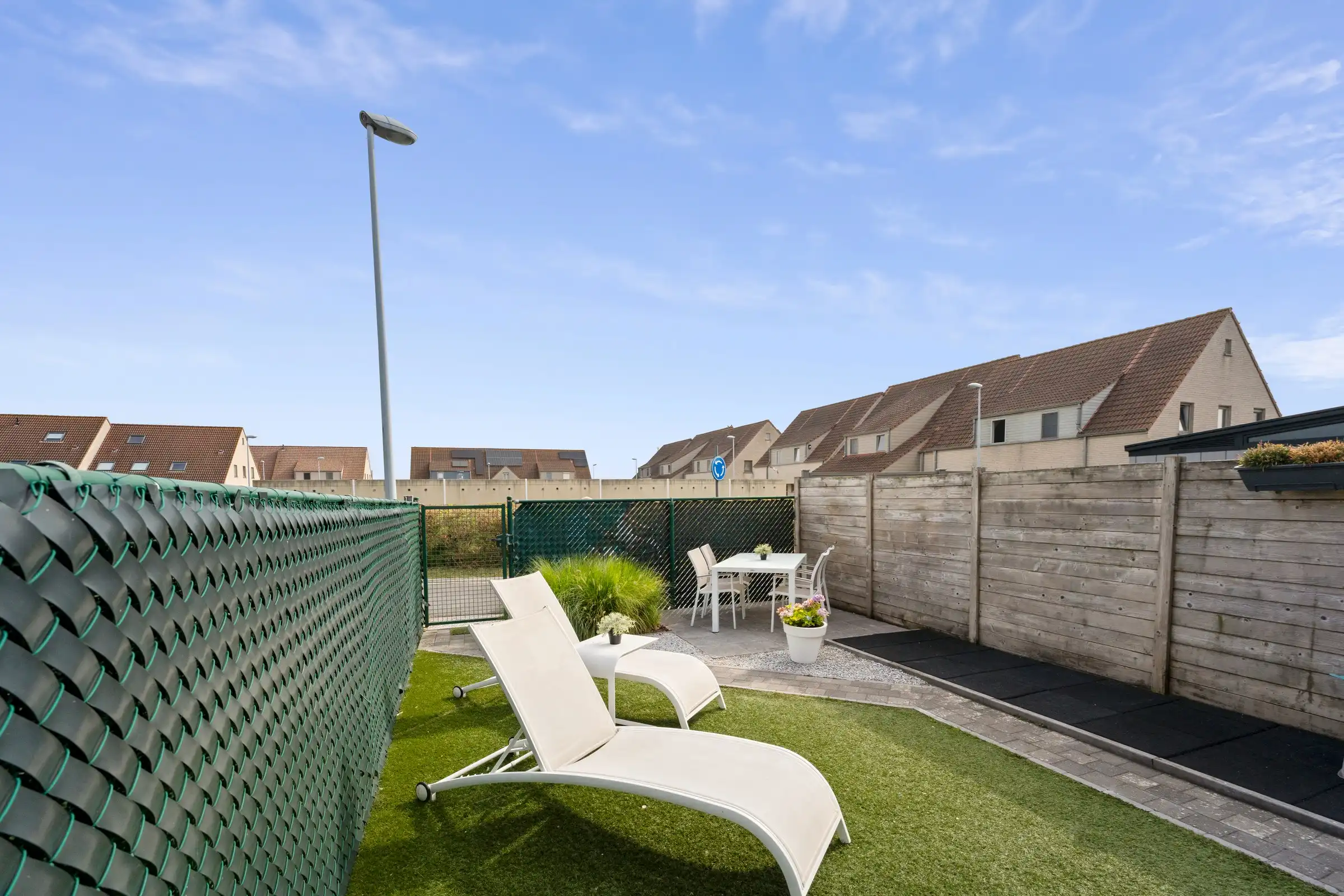"Wonen aan zee: recente woning met tuin" foto 12