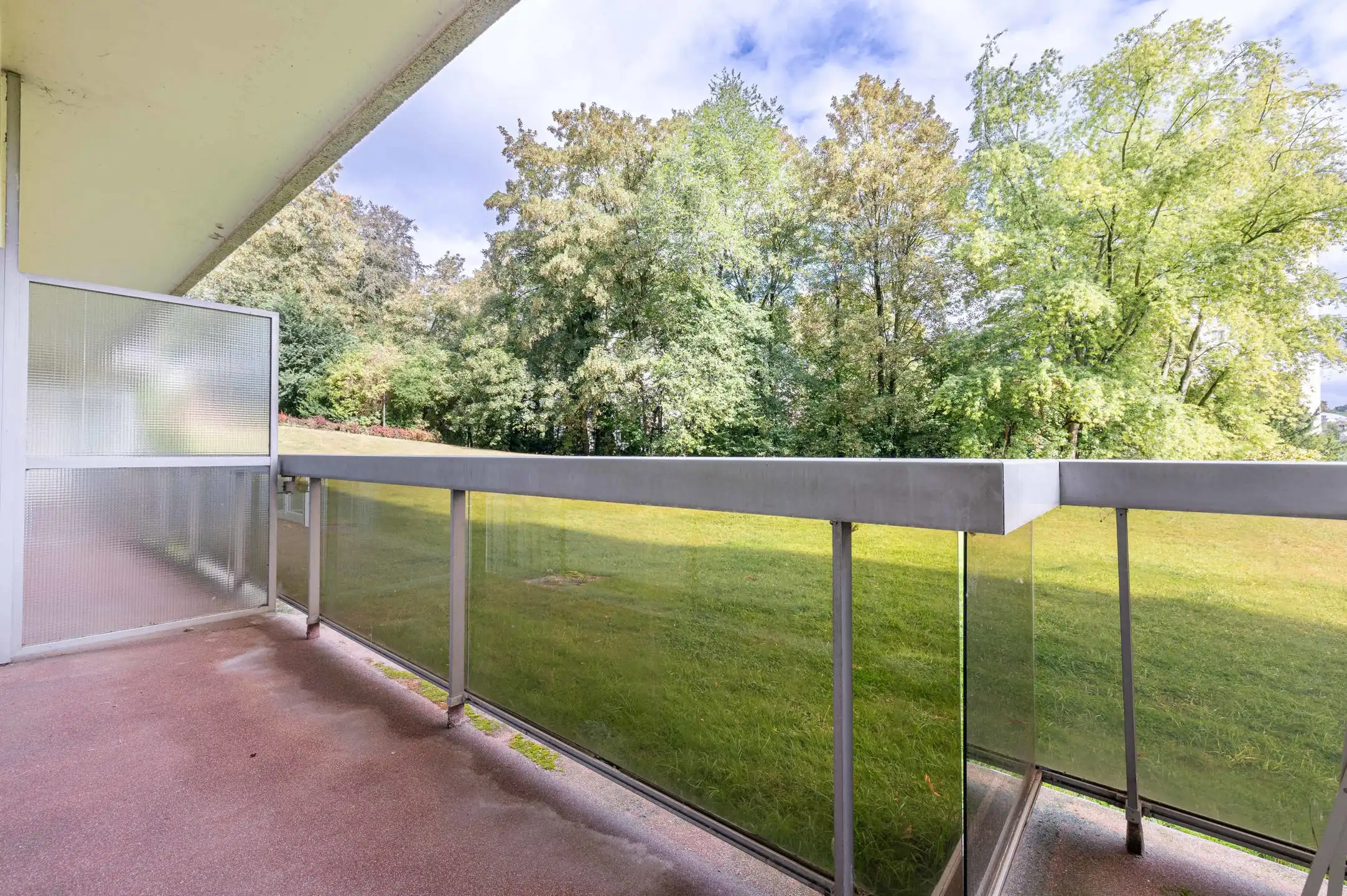 Gemeubileerde studio met terras en EPC D - Roodebeek foto 6