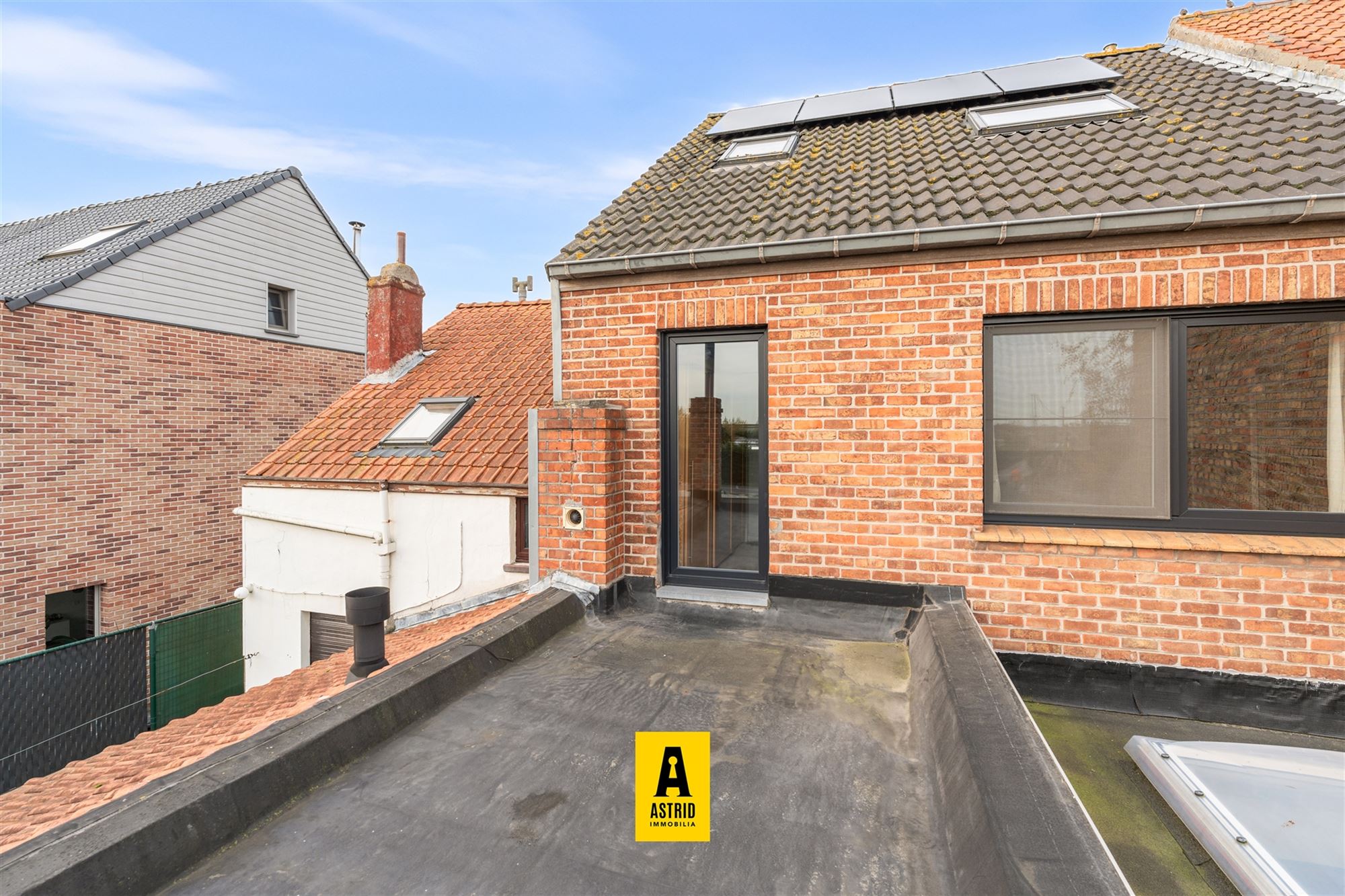 Smaakvol gerenoveerde woning! foto 21