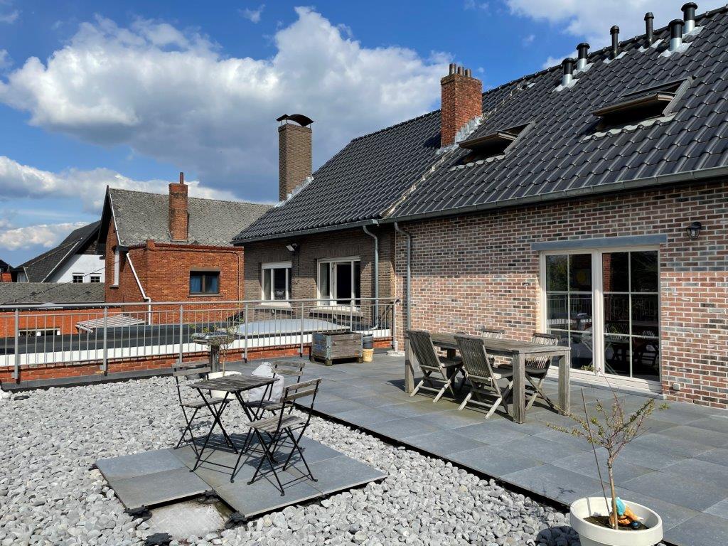 Ruime duplex met zonnig terras foto 11