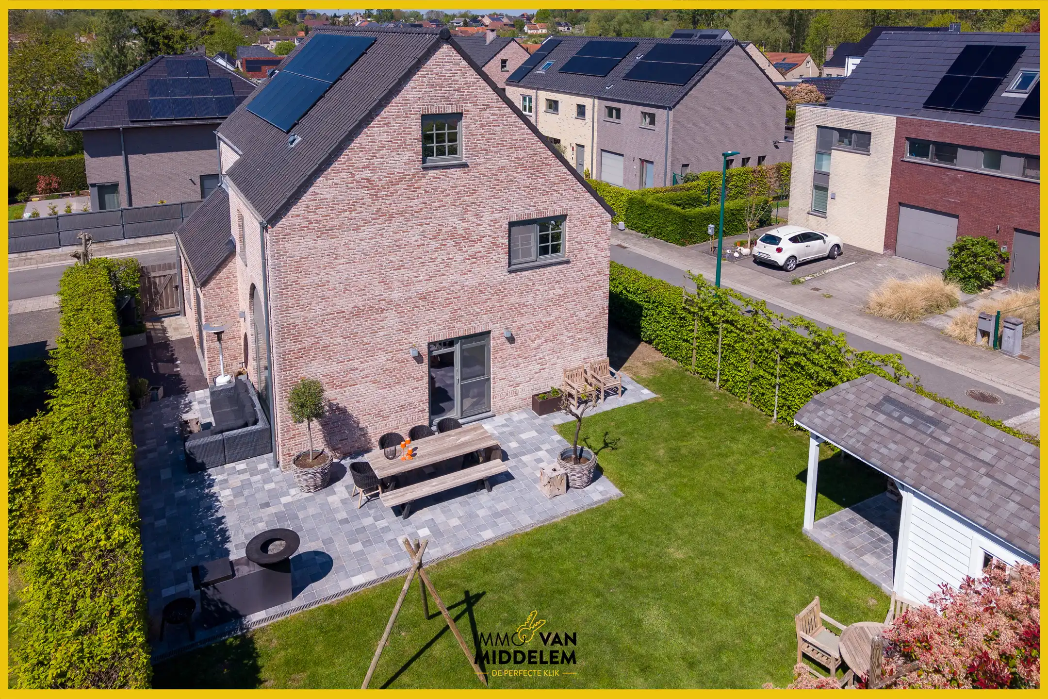 INSTAPKLARE GEZINSWONING MET 4 SLPKS EN TUIN foto 20
