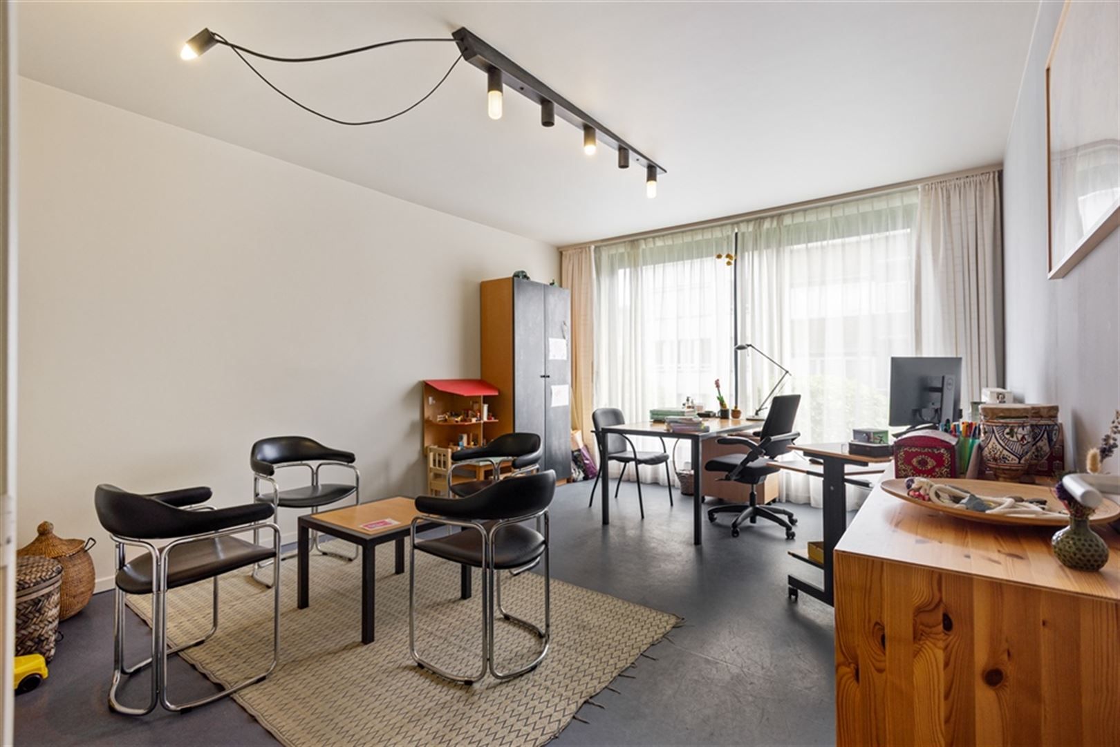 Kantoorgebouw te koop in Berchem foto 6