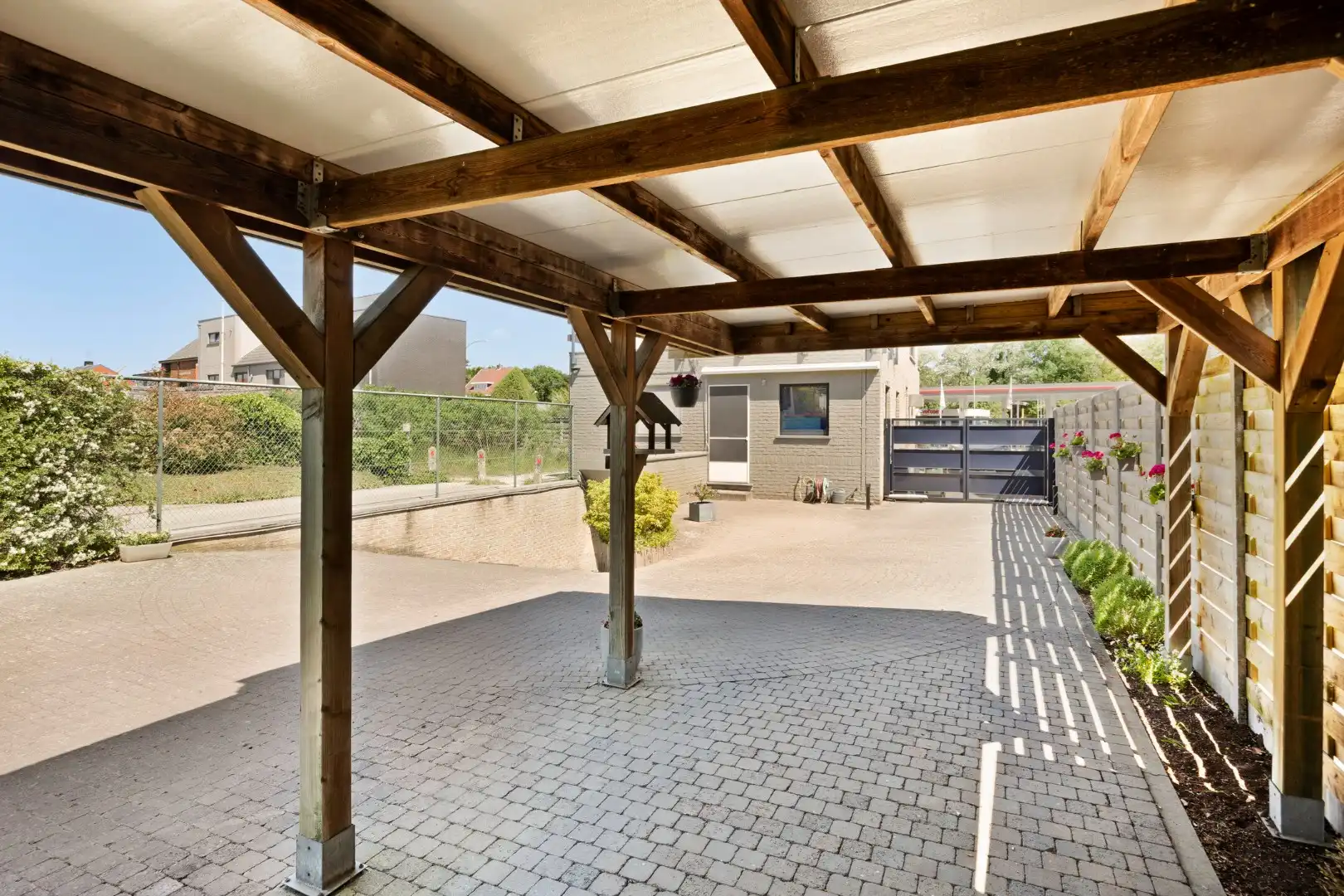 Goed draaiende horecazaak op top locatie in Mol-Achterbos ! foto 32