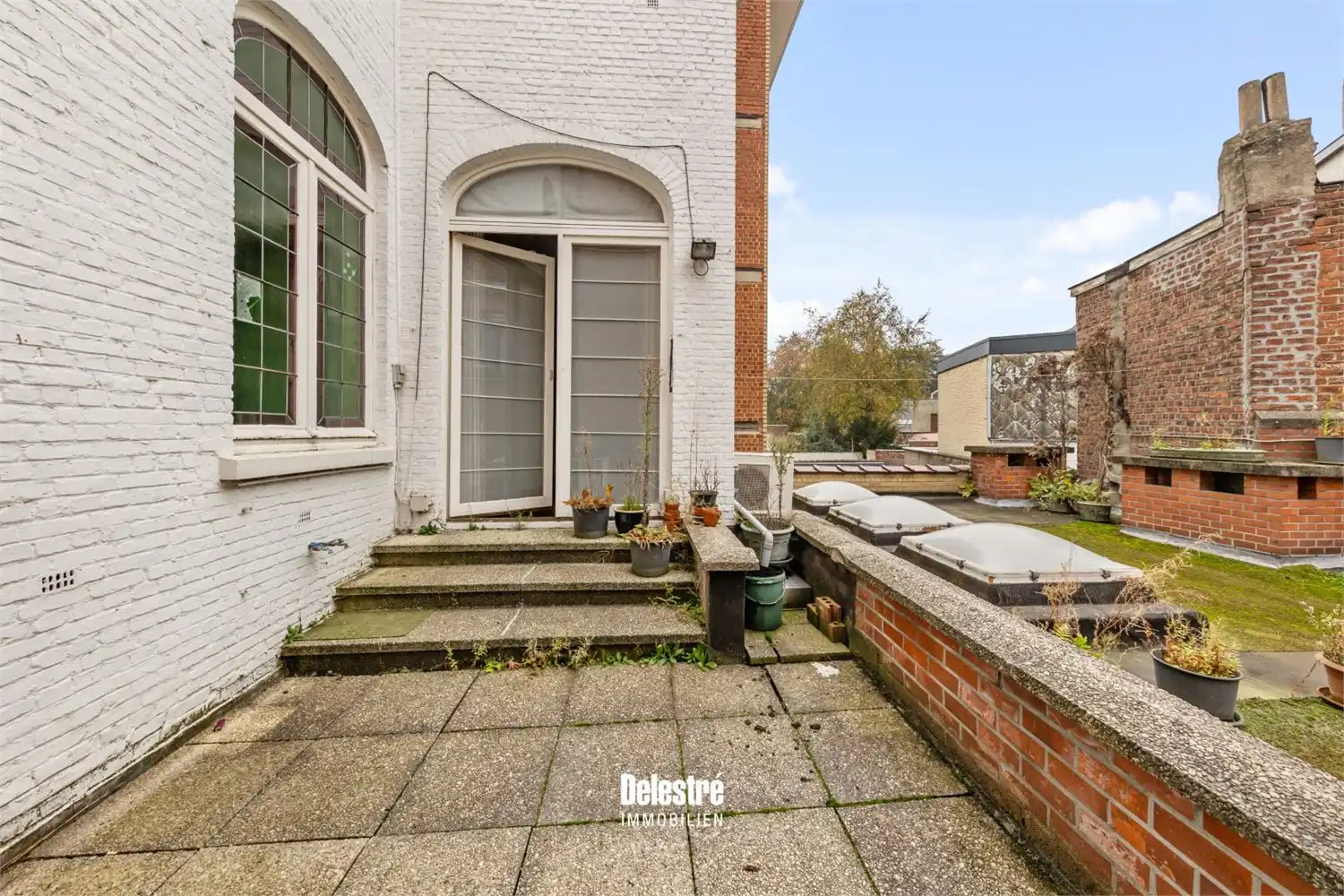 Een polyvalente eigendom met ontwikkelingspotentieel, véél ruimte en een toplocatie foto 19