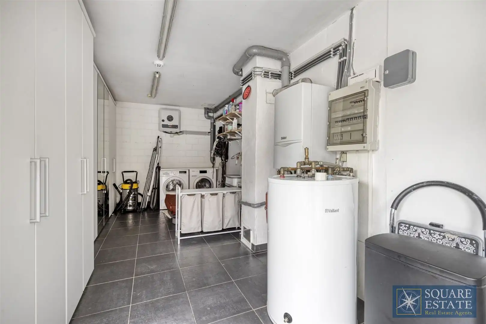 Eengezinswoning met zwembad in Mollem foto 18