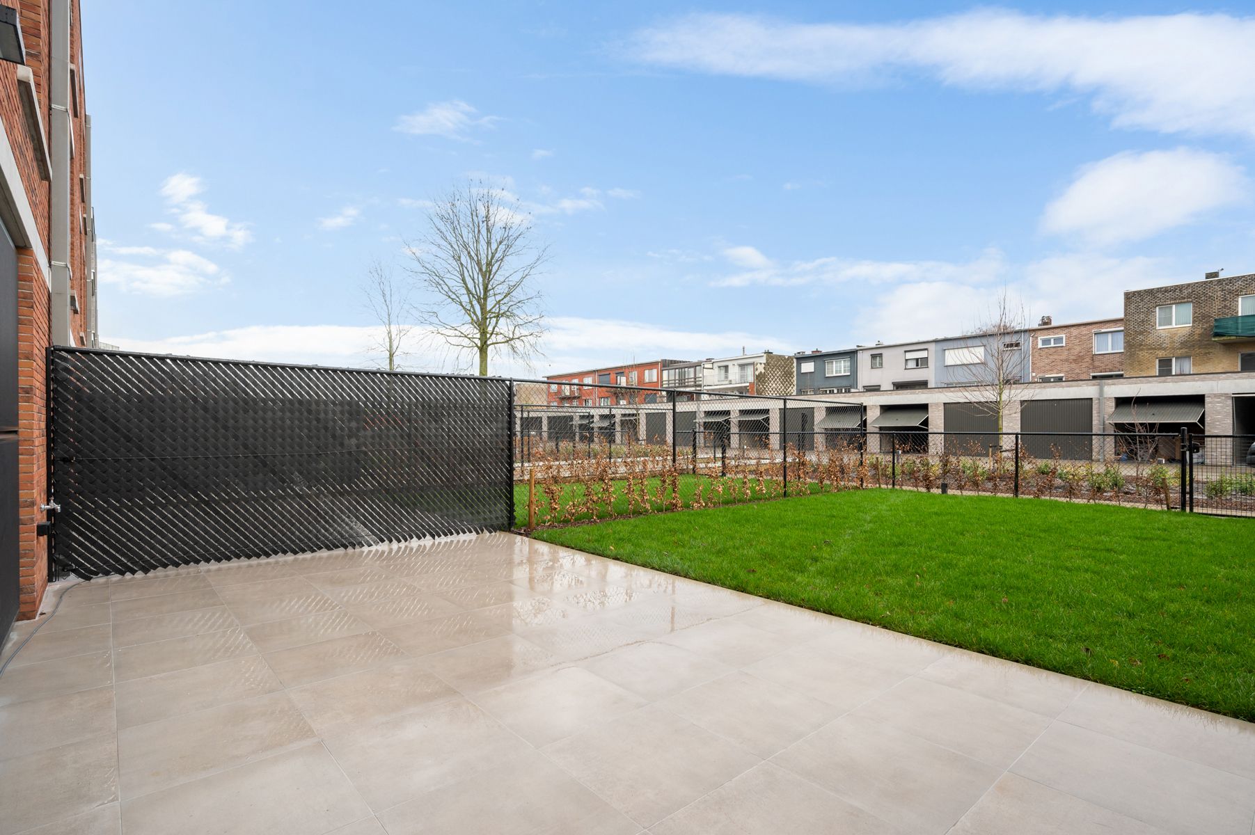 Nieuwbouw gelijkvloers appartement met staanplaats en kelder foto 3