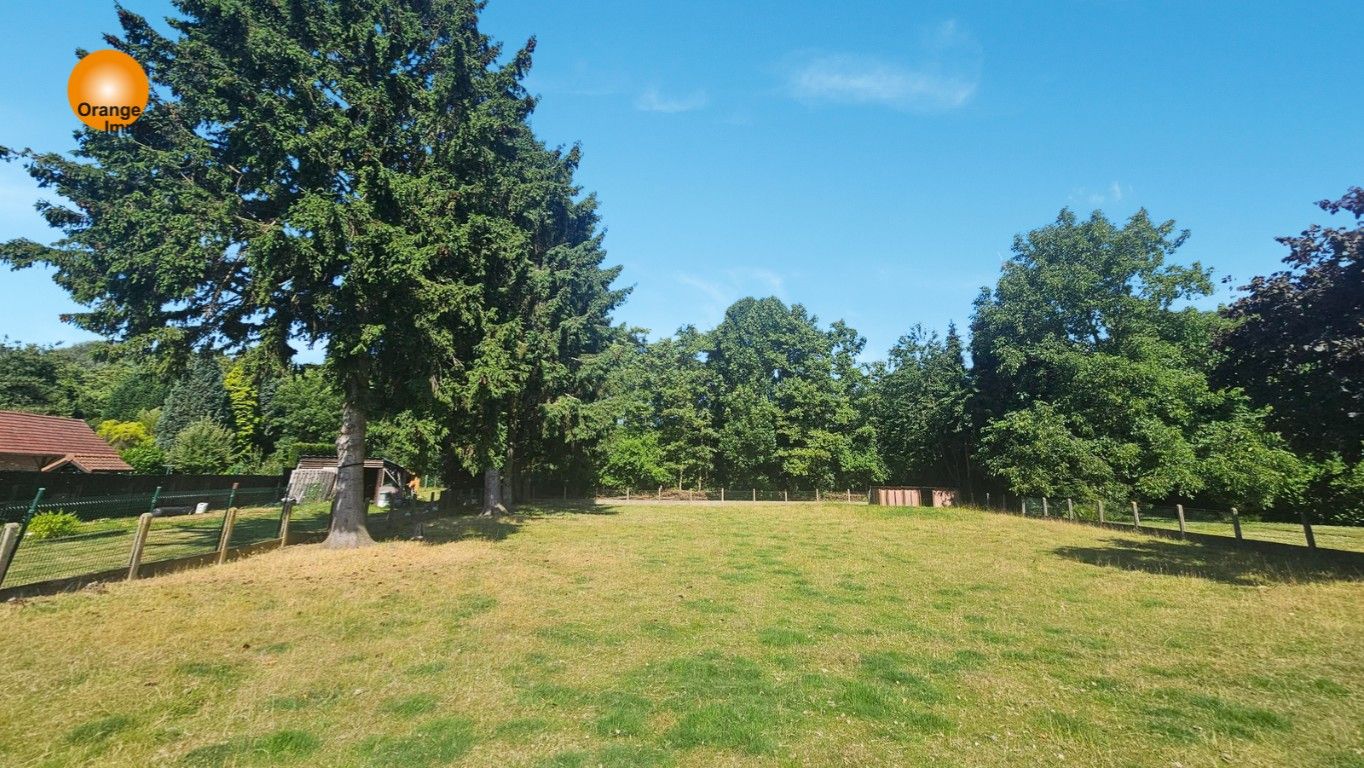 Half-open landhuis met grote tuin in Maasmechelen foto 18