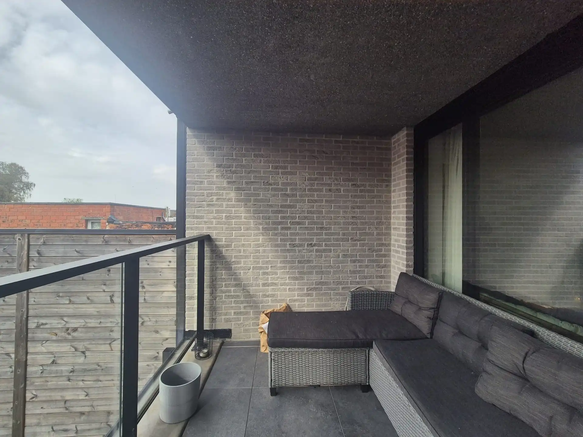 Recent appartement met 2 slaapkamers in centrum Wetteren.  foto 11