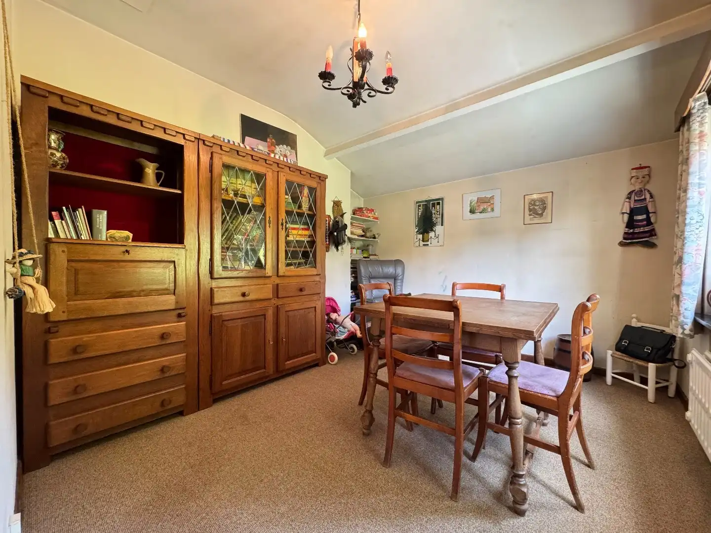 Charmante 3-gevelwoning met garage en tuin foto 7