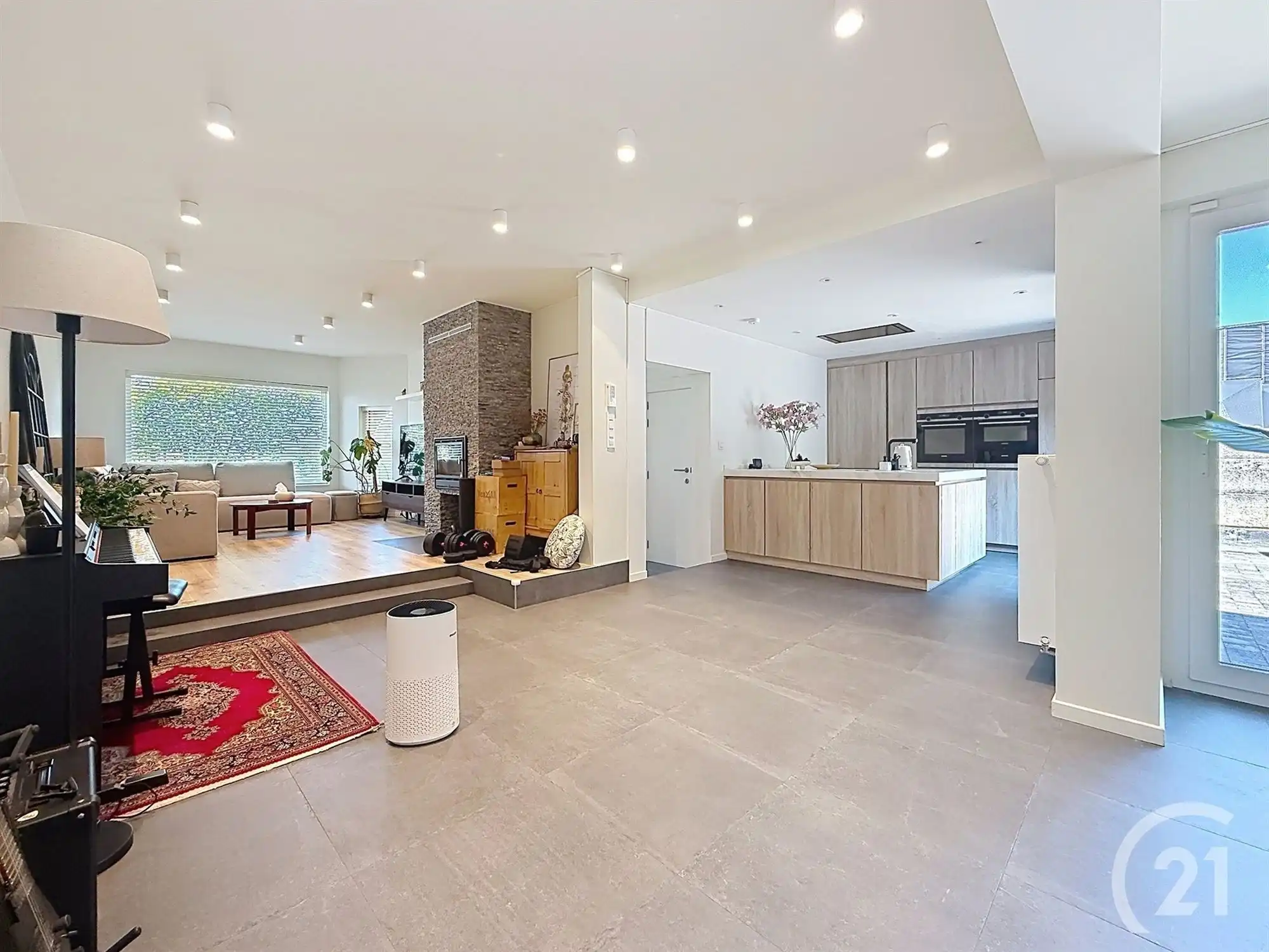 Rustig gelegen gerenoveerde woning! foto 9