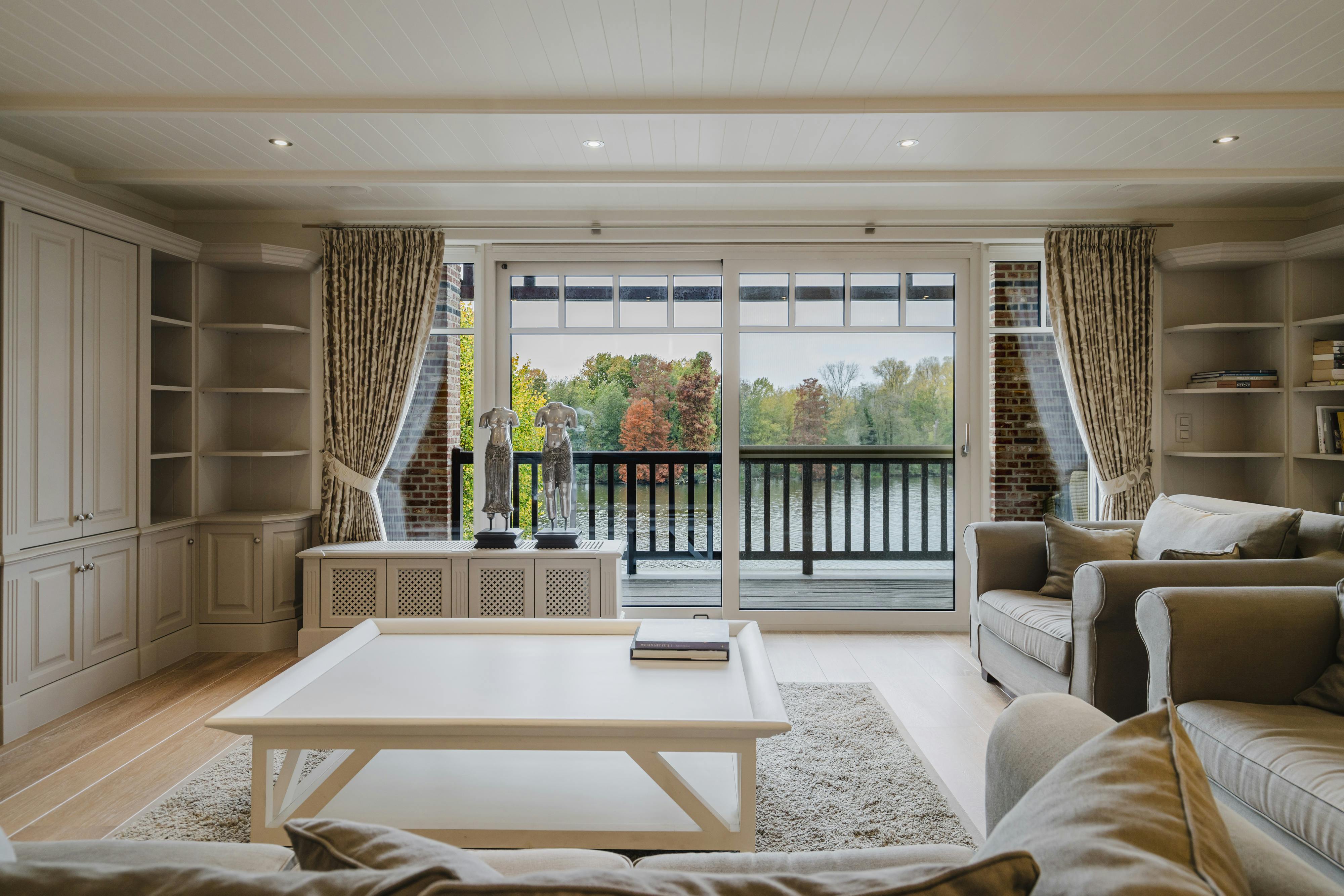 Exclusieve duplex met 3 slaapkamers en adembenemend zicht foto 4