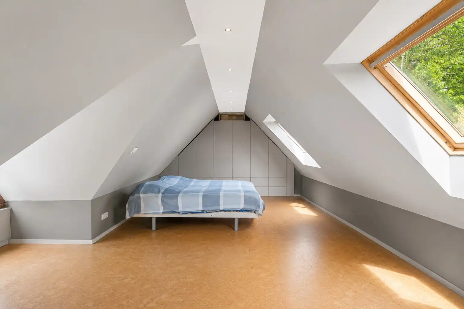 Charmant hoevetje met bijgebouwen in groen kader foto 7