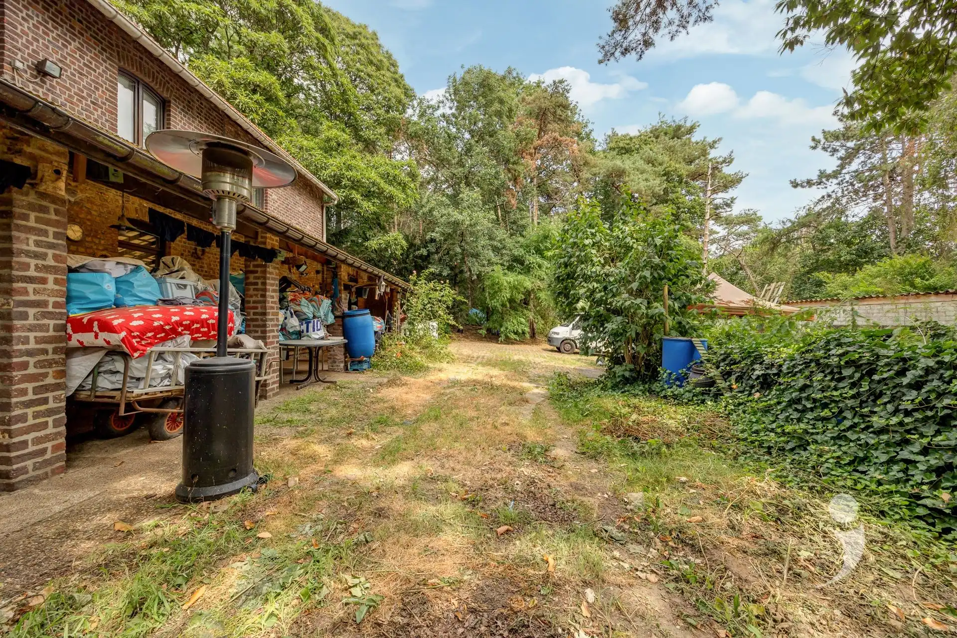 te renoveren woning op een uniek domein  foto 6