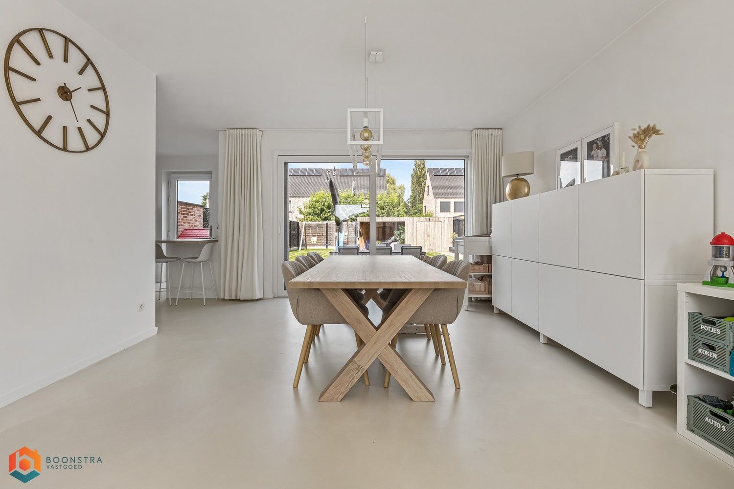 Recente woning met 4 slpkrs en 2 bdkrs foto 8