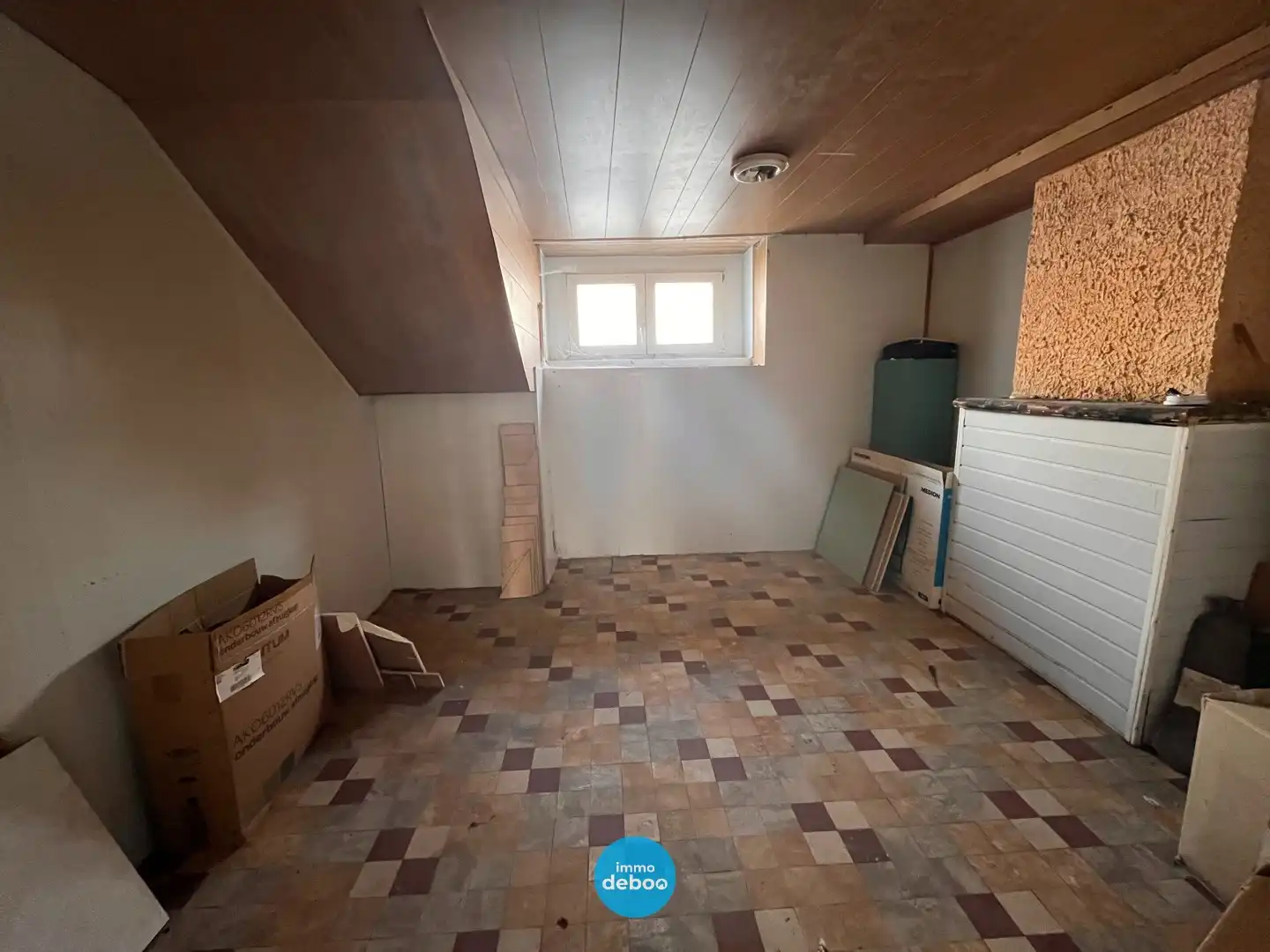 Opbrengsteigendom met groot pakhuis en 2 vergunde appartementen foto 17