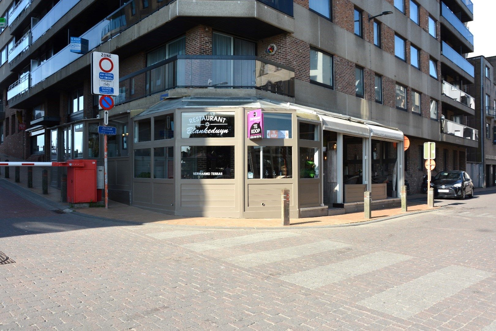 Instapklaar handelspand met opslagruimte vlakbij de dijk van Blankenberge foto 13