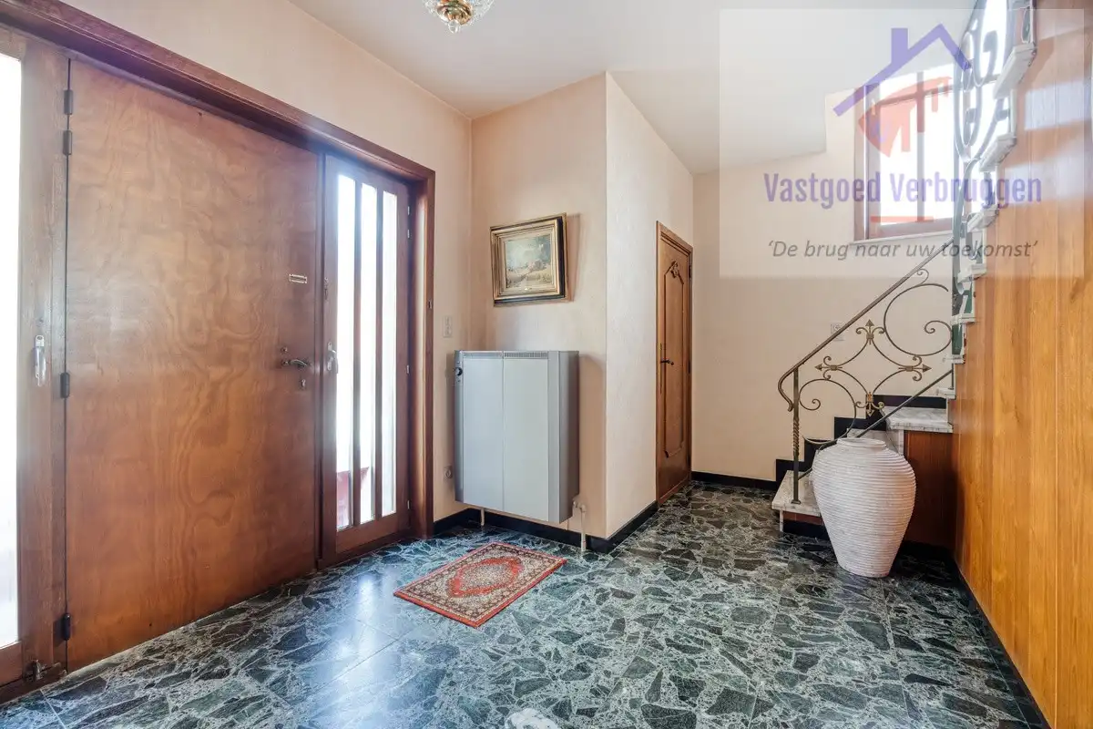 Goed gelegen ruime halfopen bebouwing met prachtige zongerichte tuin foto 5