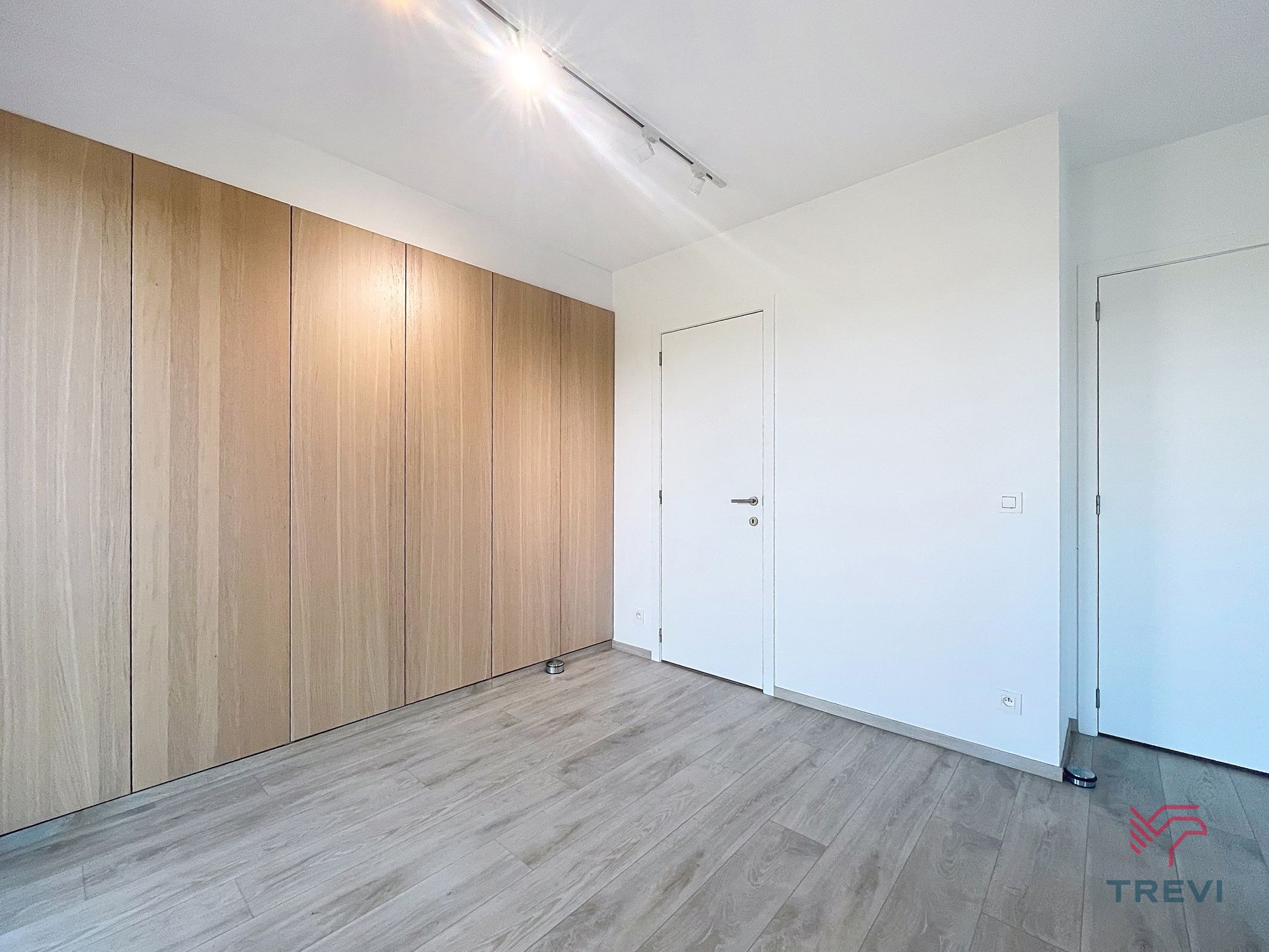 Prachtige duplex met 2 slaapkamers + kantoor met uitzicht op de vallei!  foto 12