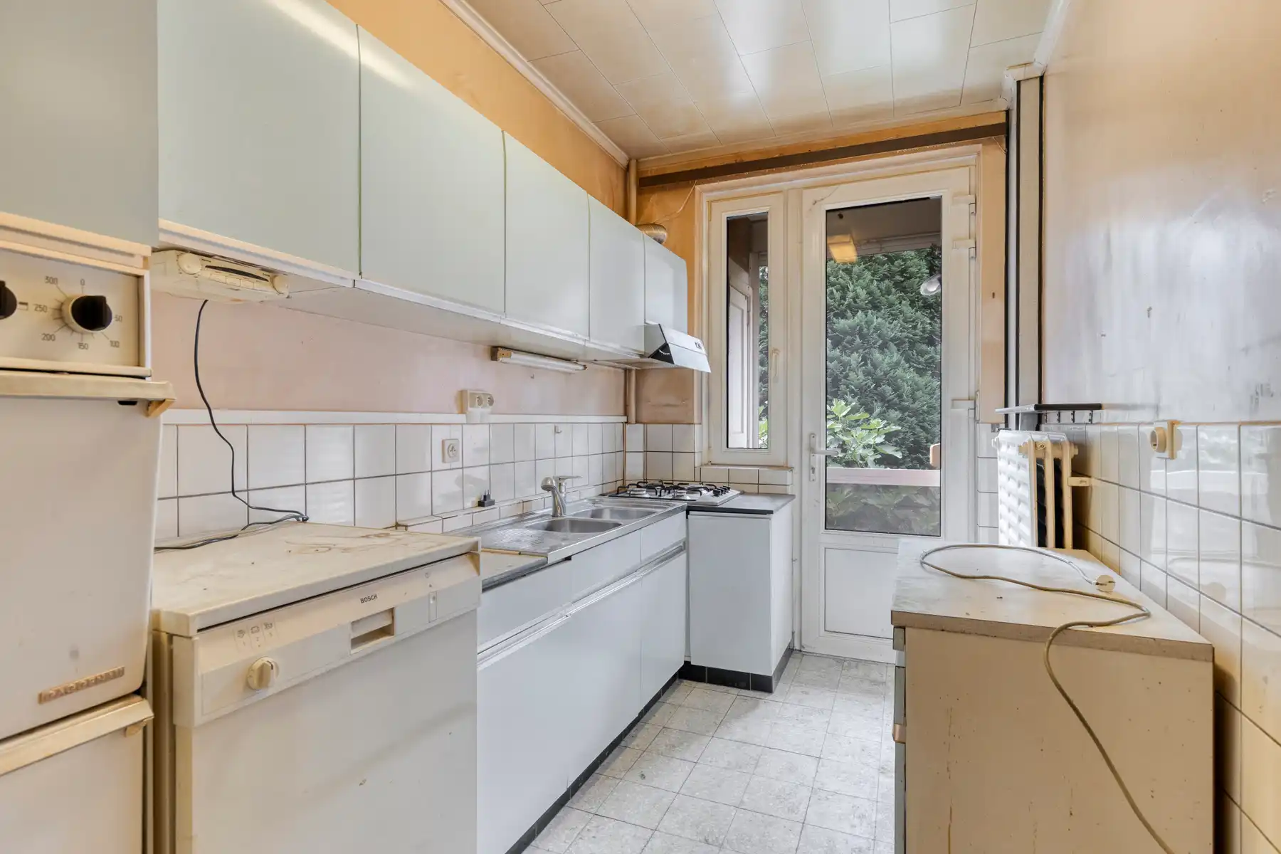 Veelzijdige woning met potentieel op strategische locatie foto 14