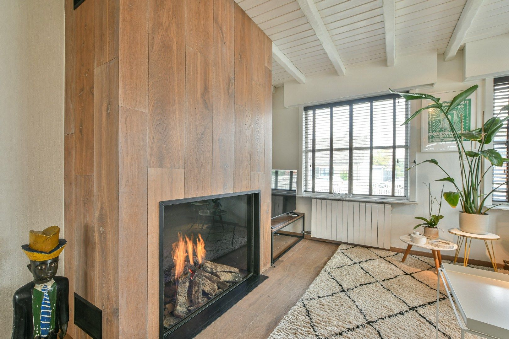 Prachtig gerenoveerde villa met charmante elementen in het centrum van Lissewege! foto 5