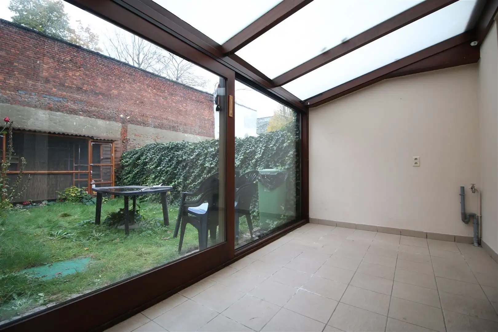 Gelijkvloersappartement met 1 slaapkamer en tuin in centrum Merksem foto 6