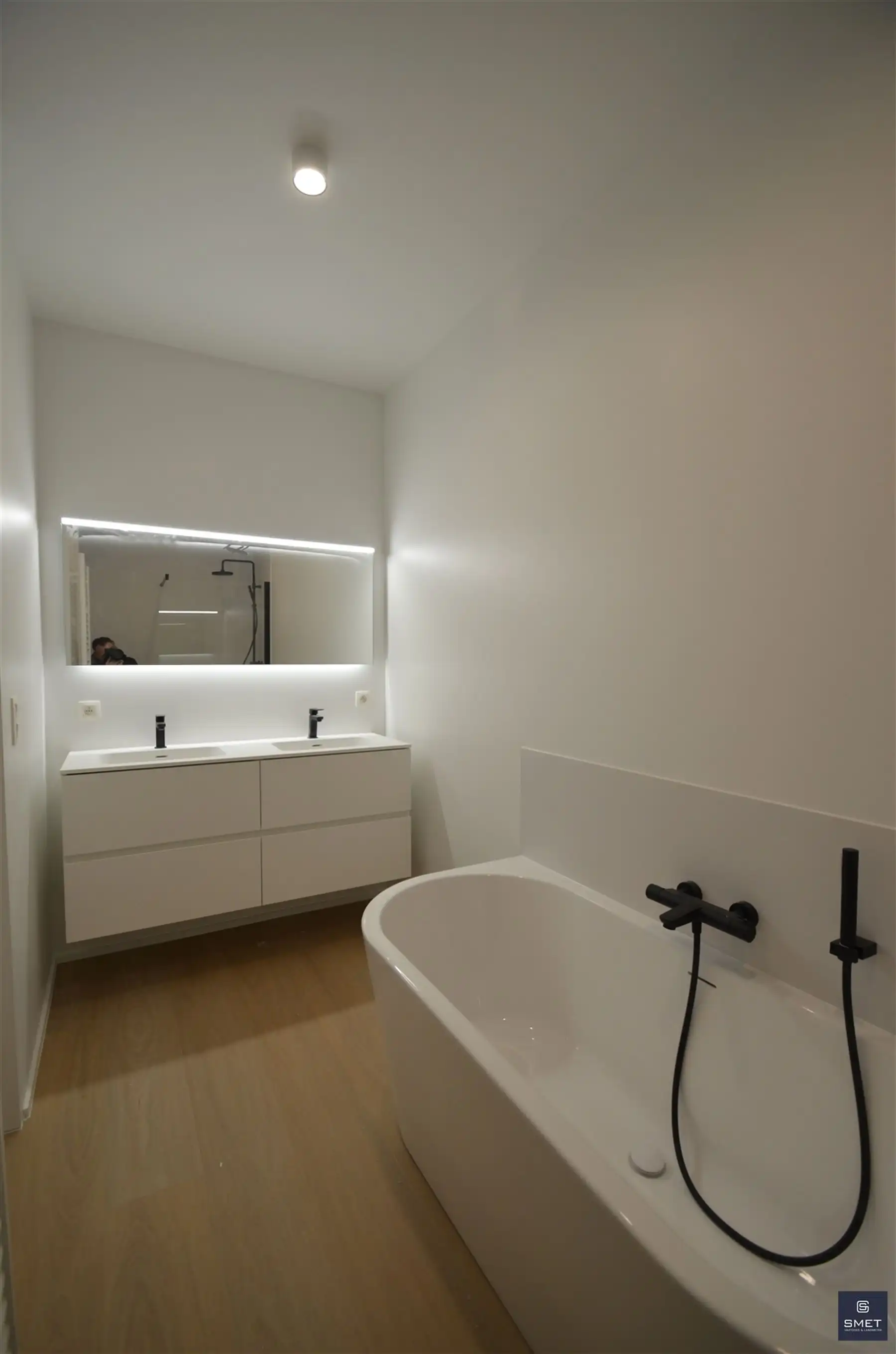 RUIM NIEUWBOUW 1V LOFTAPPT. TE HUUR foto 15