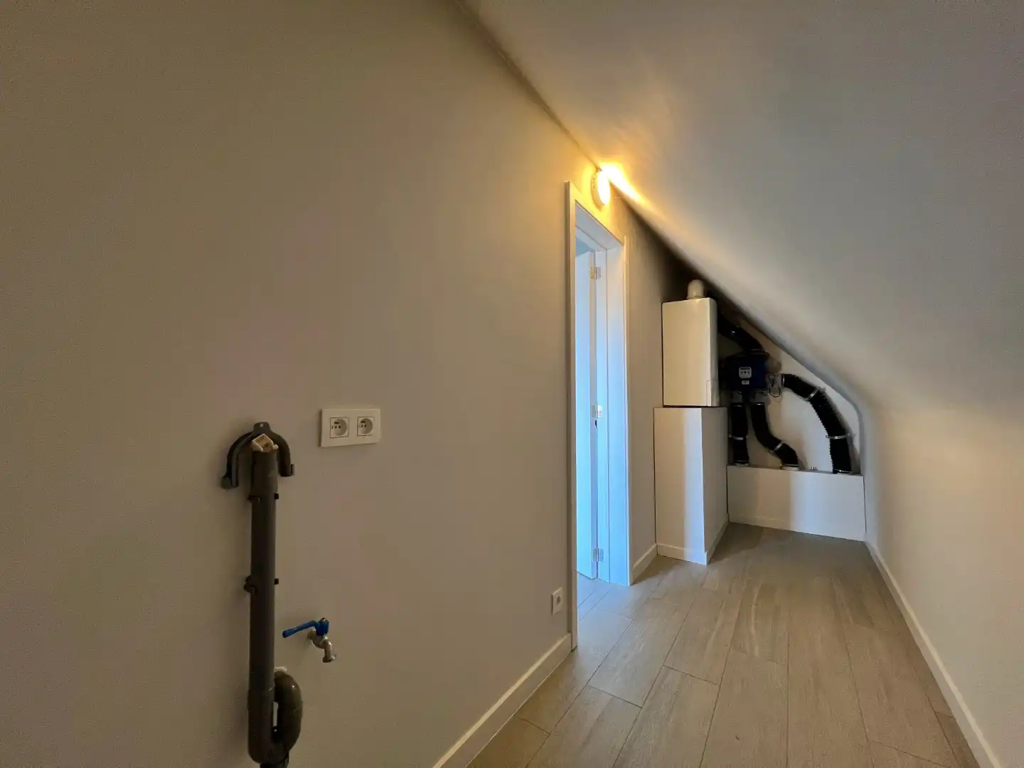 🏠 Te huur – Duplex appartement in het hart van Sleidinge foto 14