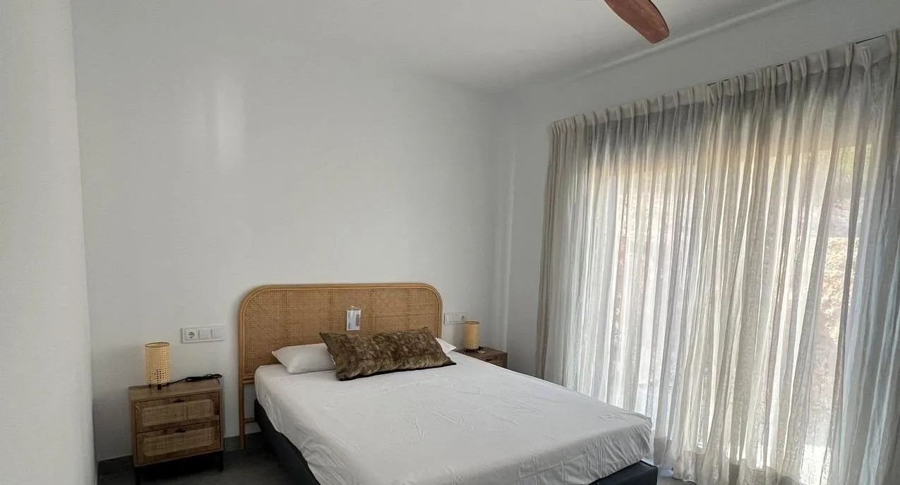 Modern woongenot in Polop: nieuwbouw halfvrijstaande villa's met zwembad en terrassen foto 10