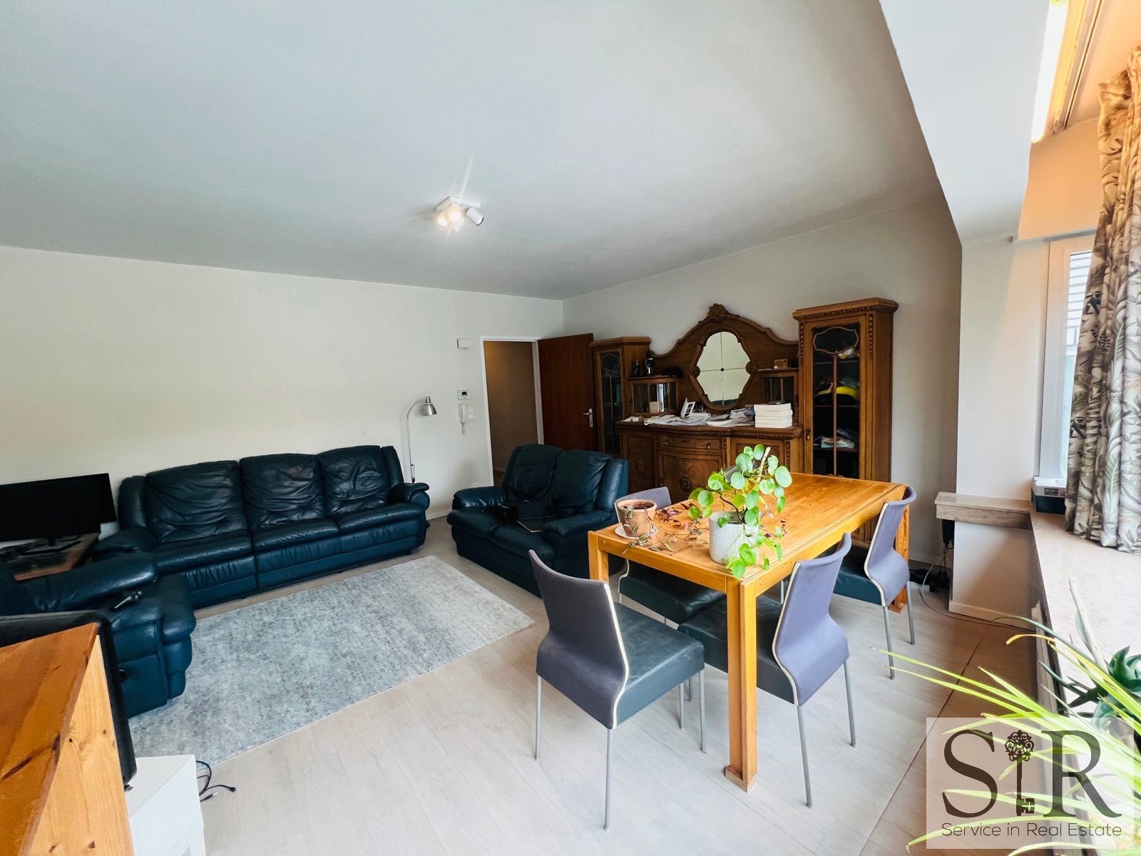 Appartement te huur foto {{pictureIndex}}