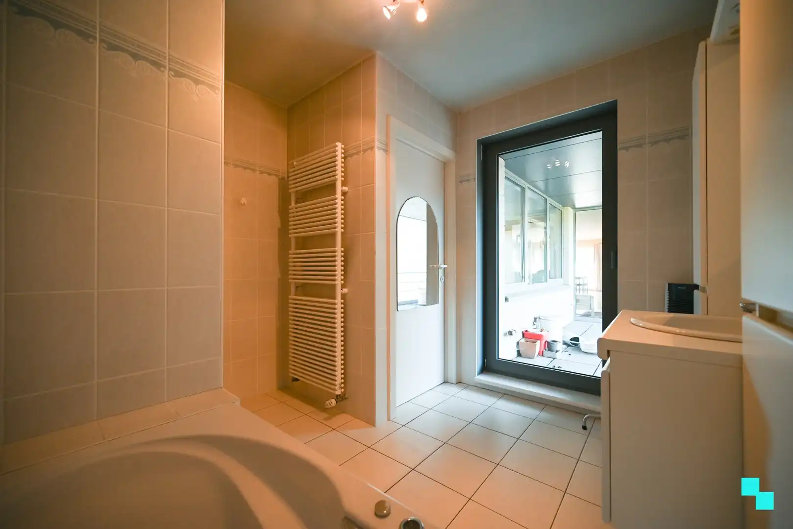 Unieke penthouse met drie terrassen in hartje Izegem foto 25