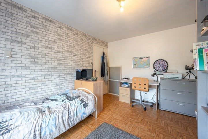 Opbrengsteigendom met 2 appartementen en garage/loods. foto 7