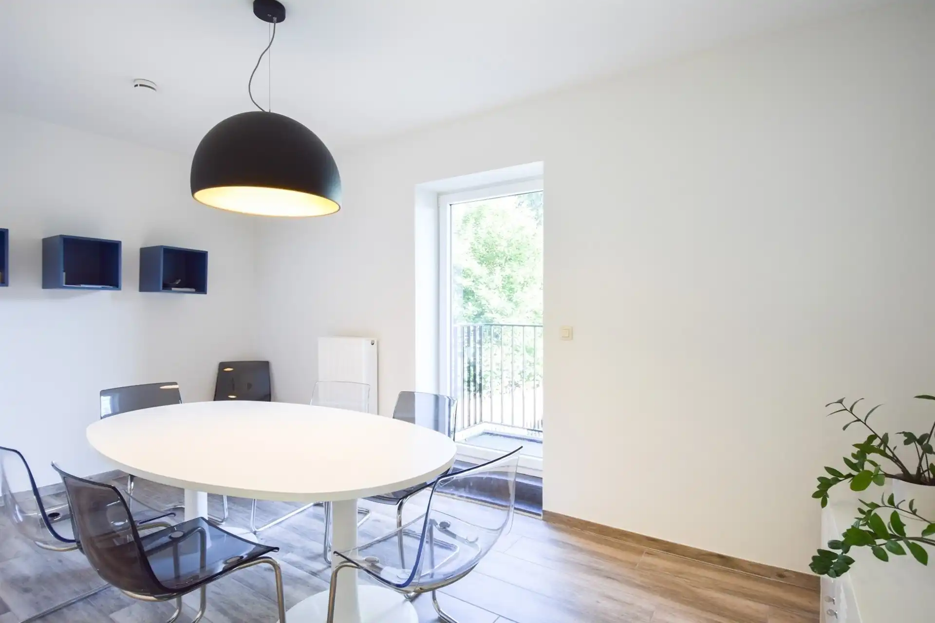 2-slaapkamerappartement in hartje van Sint-Gillis-Waas! foto 8